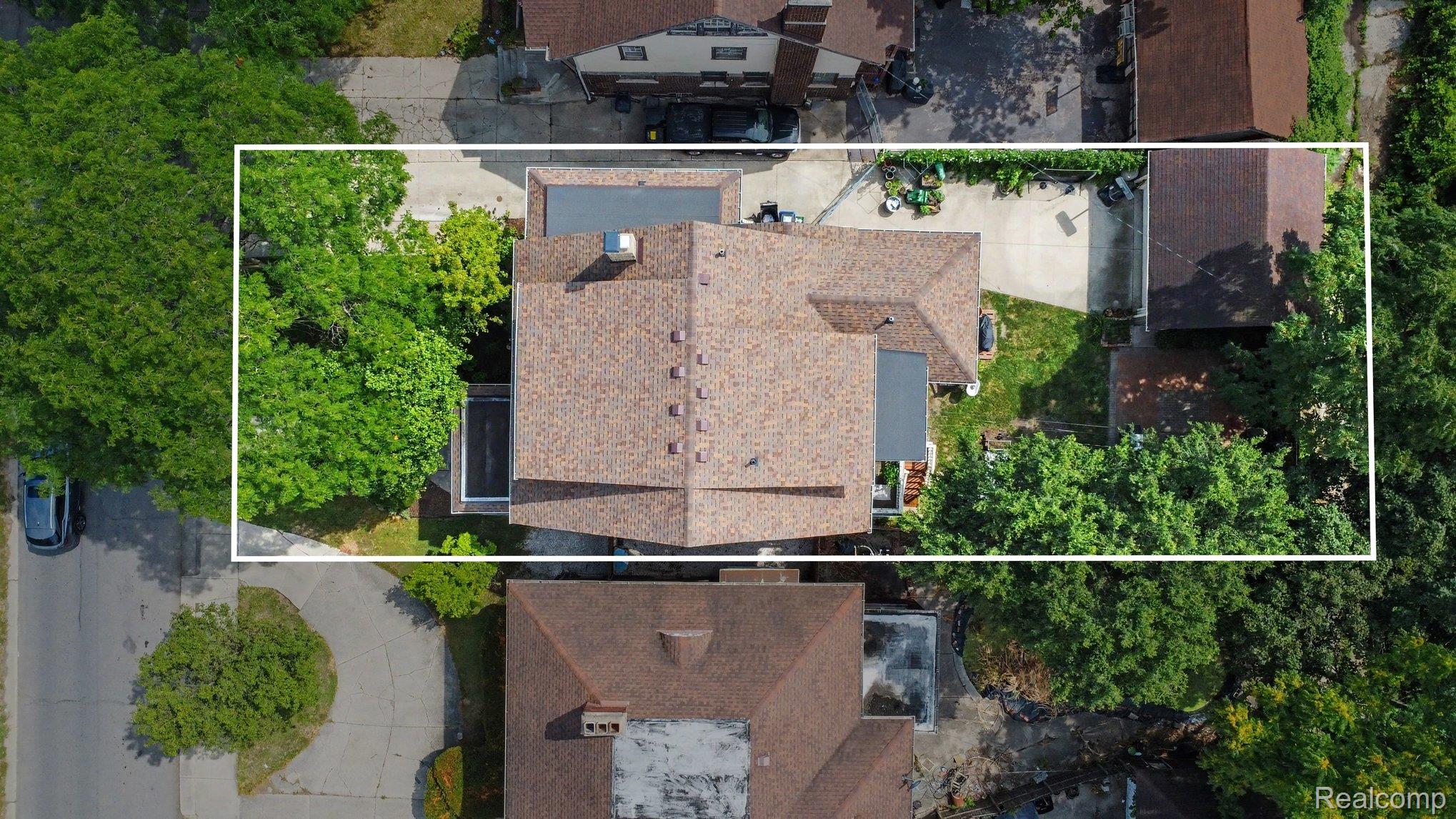 1485 Chicago Boulevard Property Photo 39
