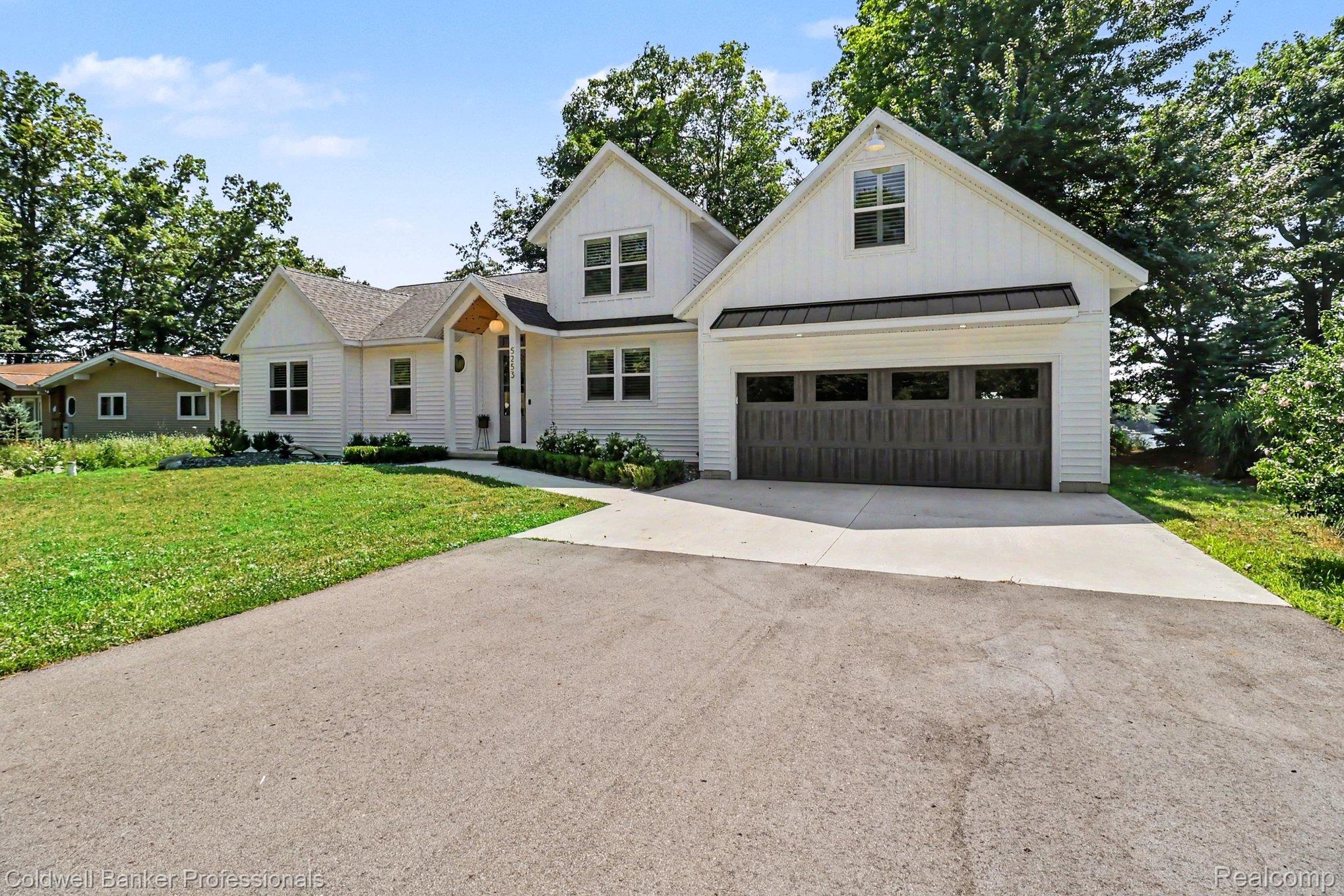 5253 W Lakeview Drive Property Photo 14