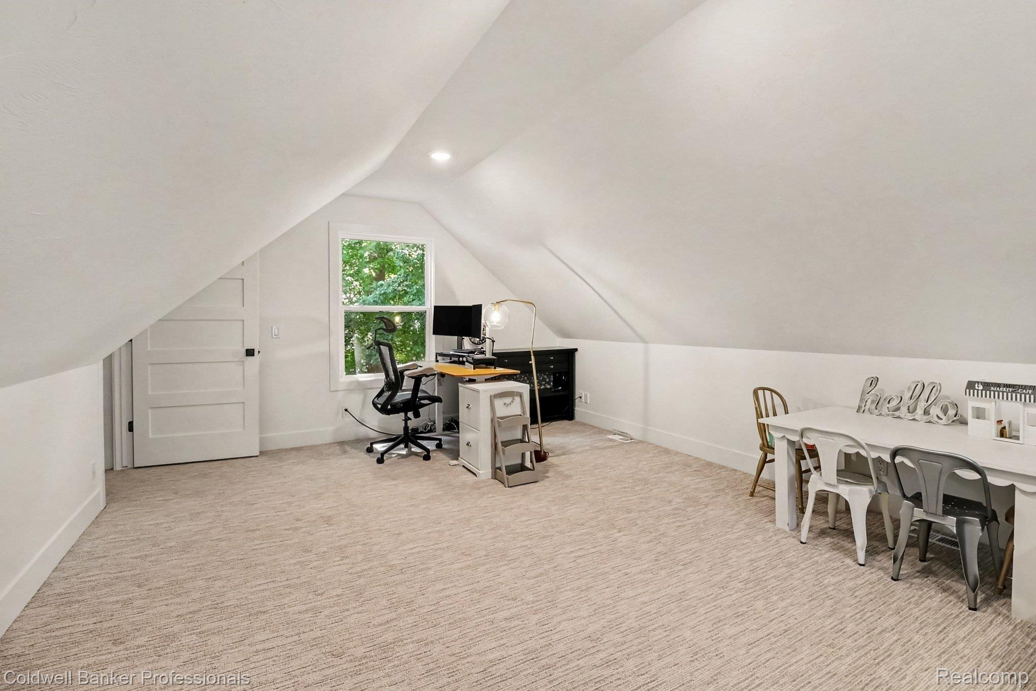 5253 W Lakeview Drive Property Photo 47