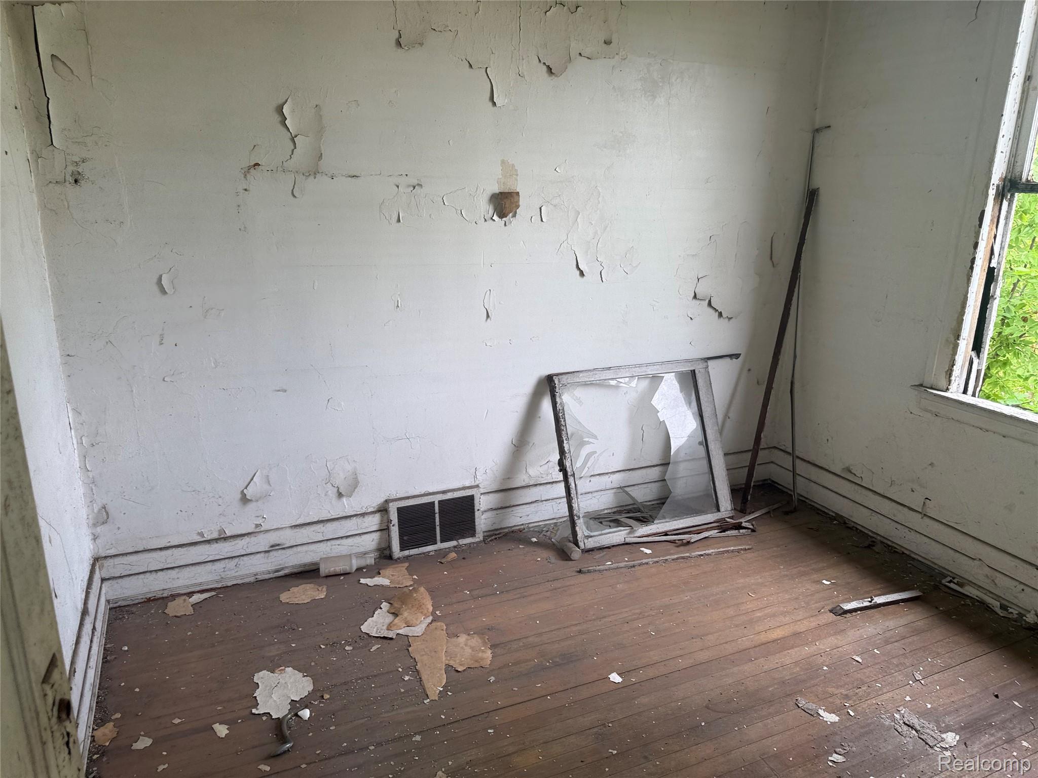 7360 Georgia Street Property Photo 22