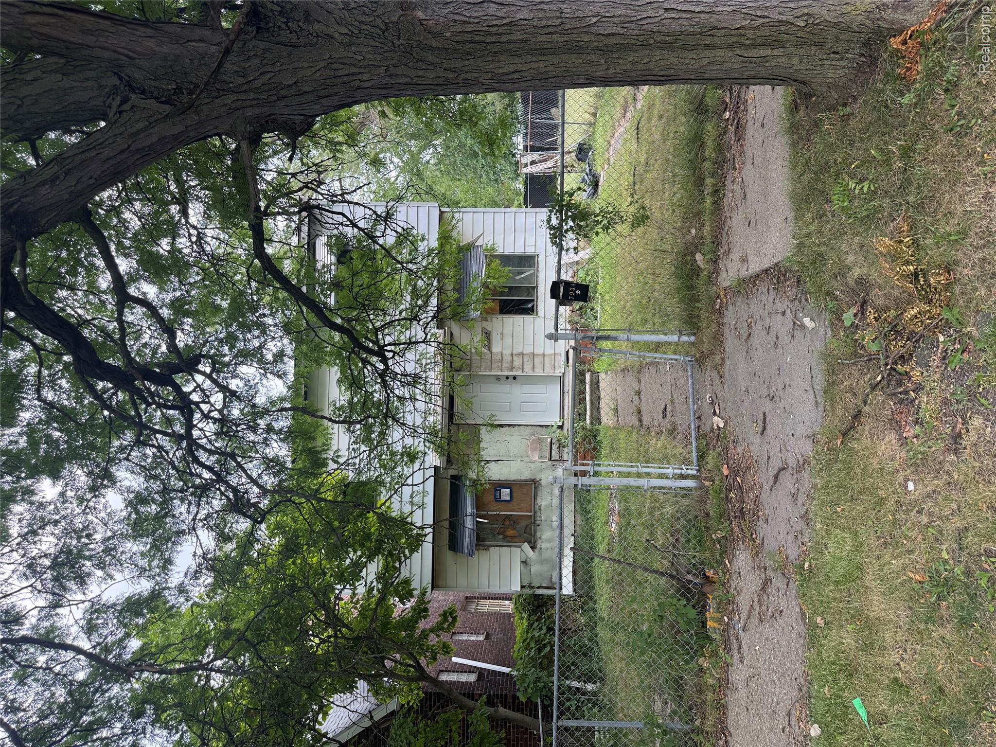 7934 Frontenac Street Property Photo 1