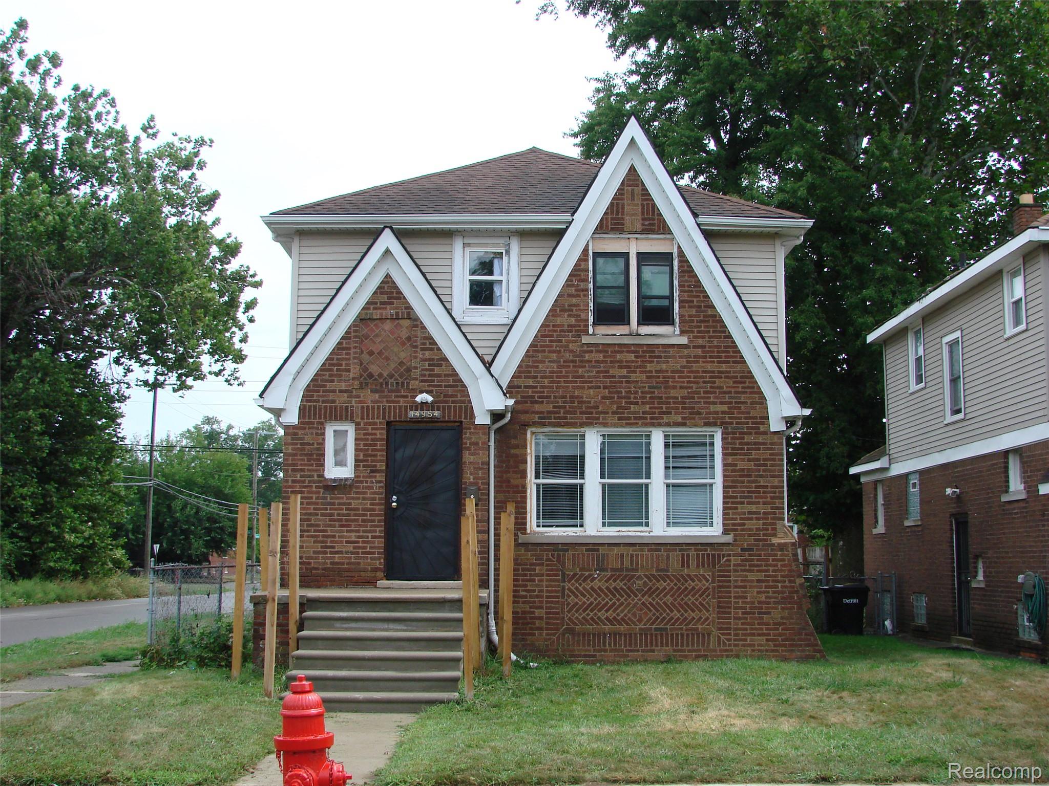 14954 Steel Street Property Photo 1