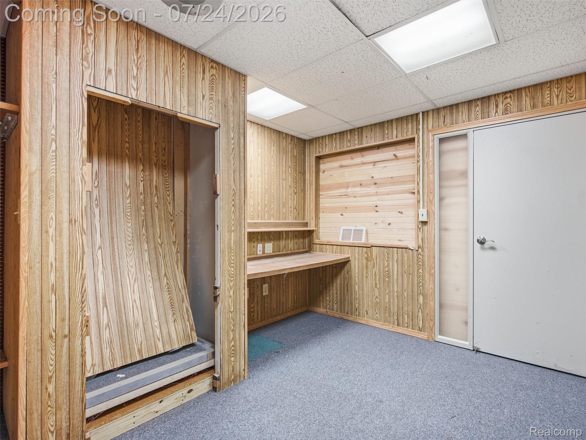 7293 N Clio Road Property Photo 13