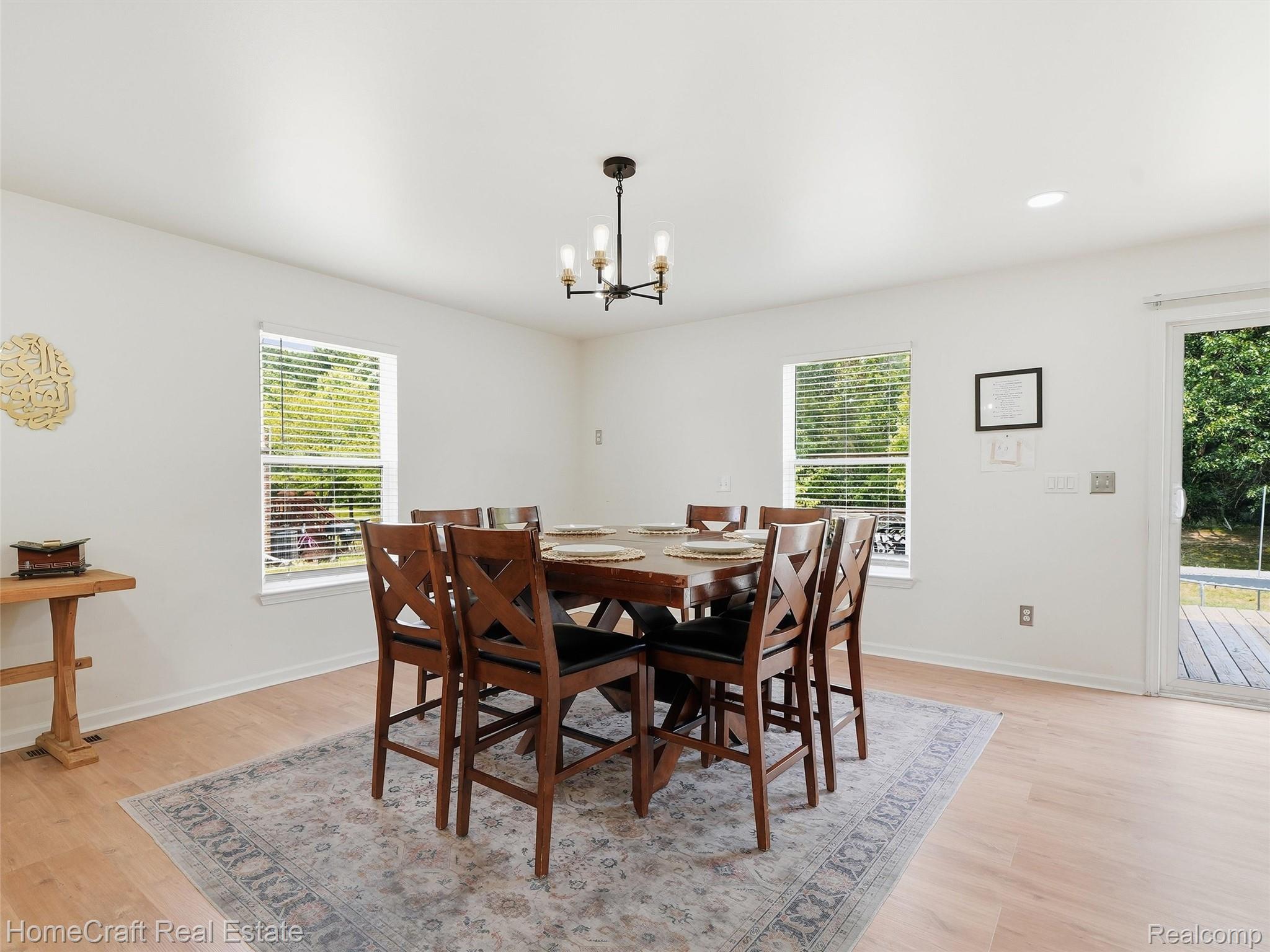 13585 Milton Drive Property Photo 8