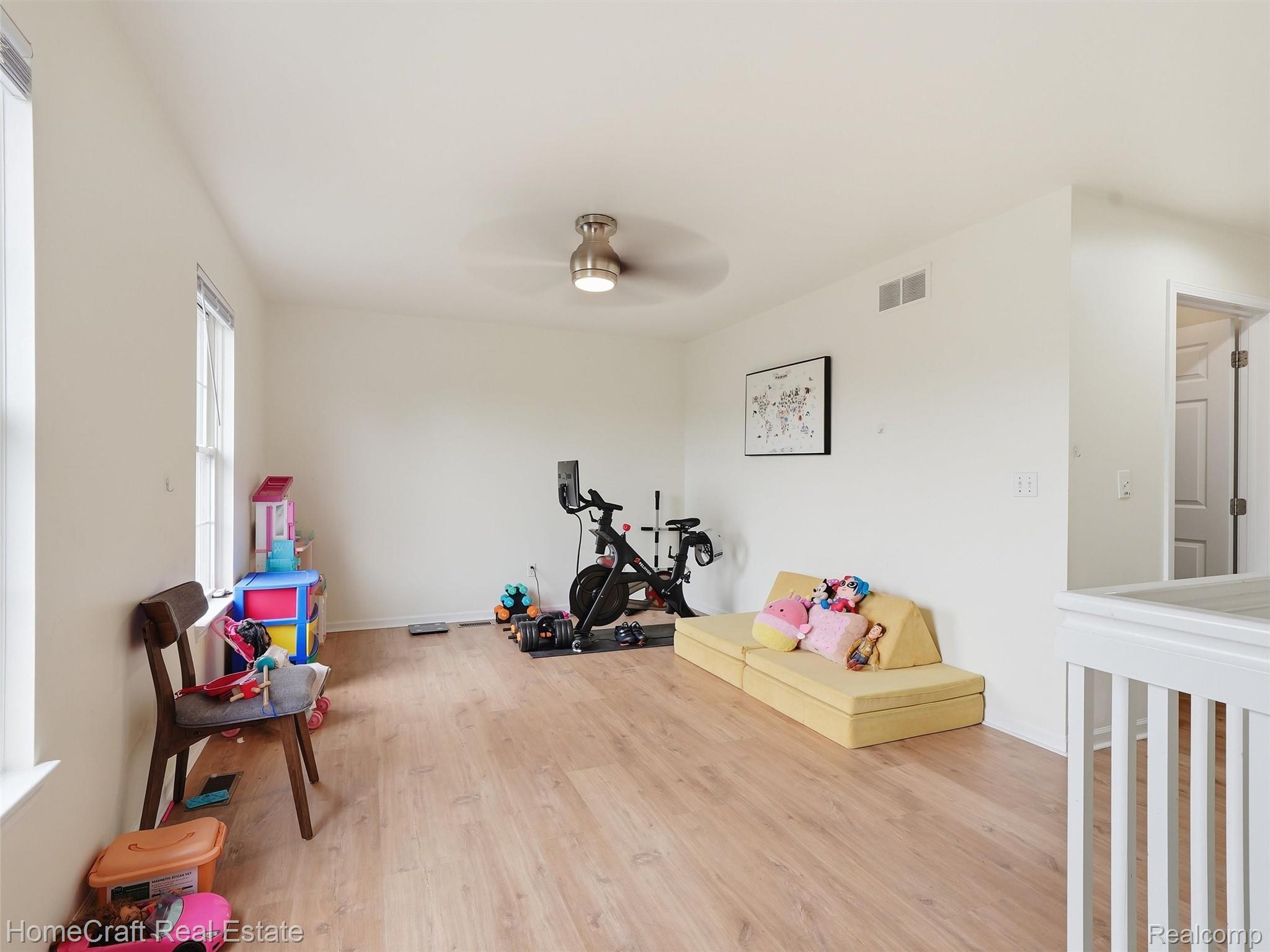 13585 Milton Drive Property Photo 17