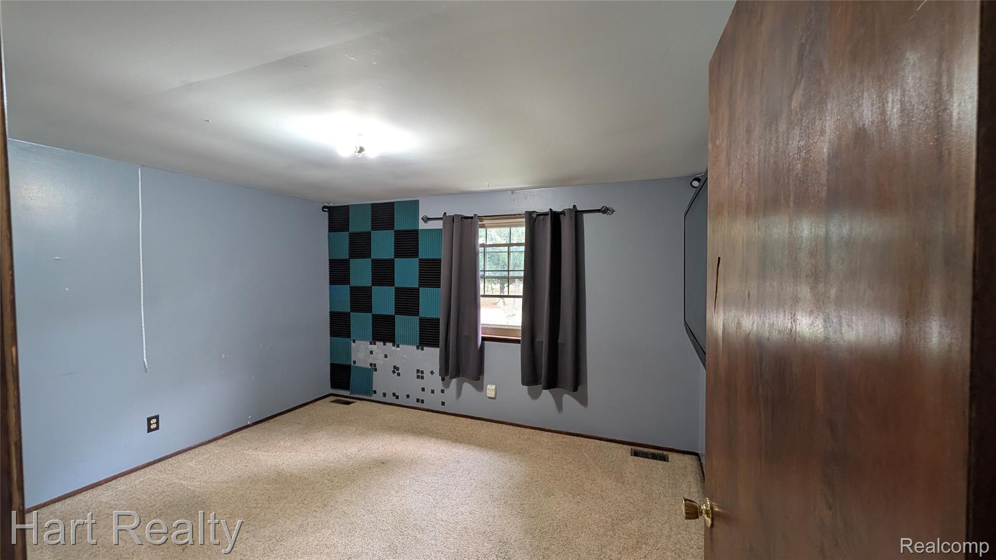 590 E Borland Road Property Photo 12