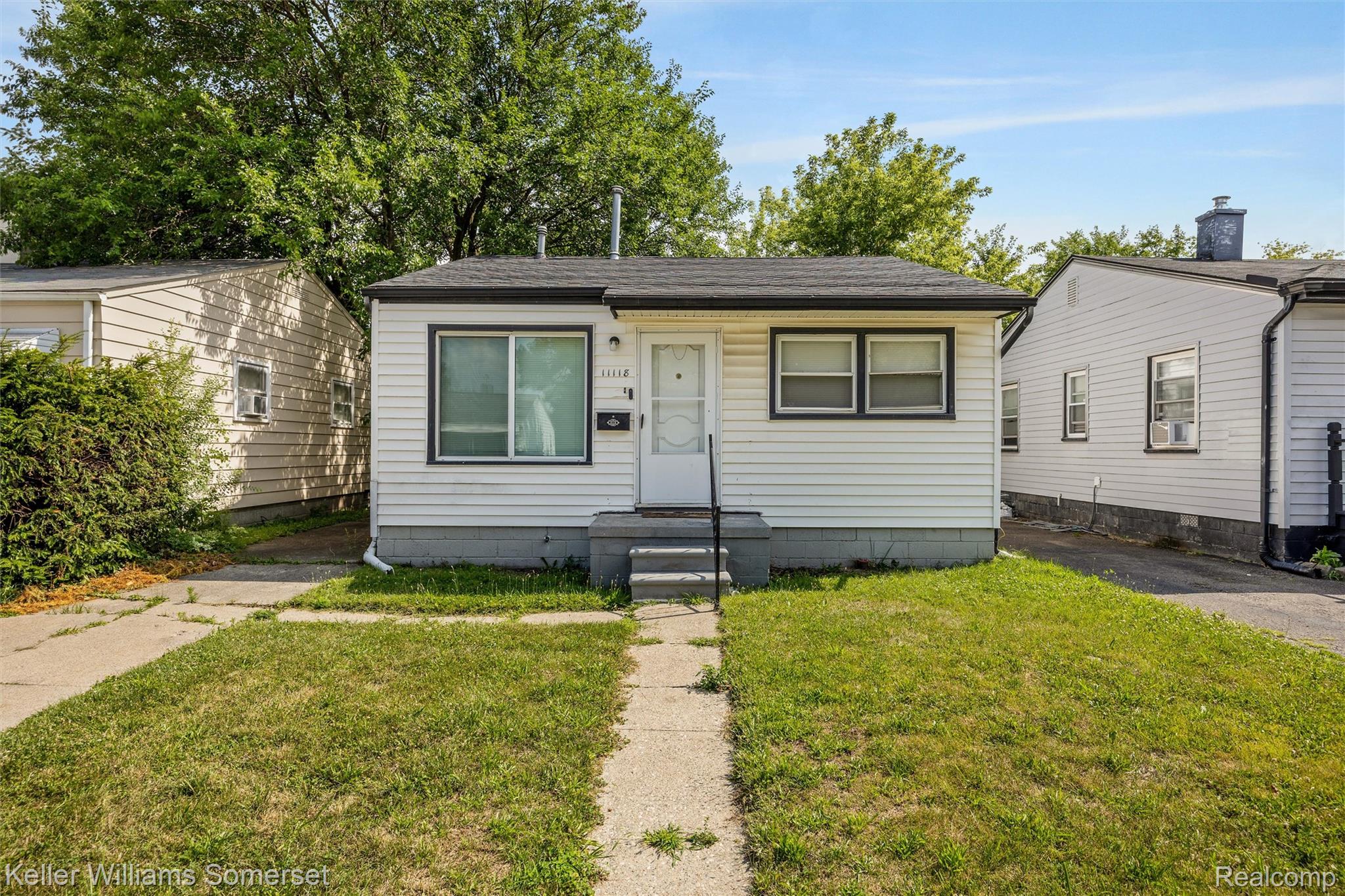 11118 Jewett Avenue Property Photo 2