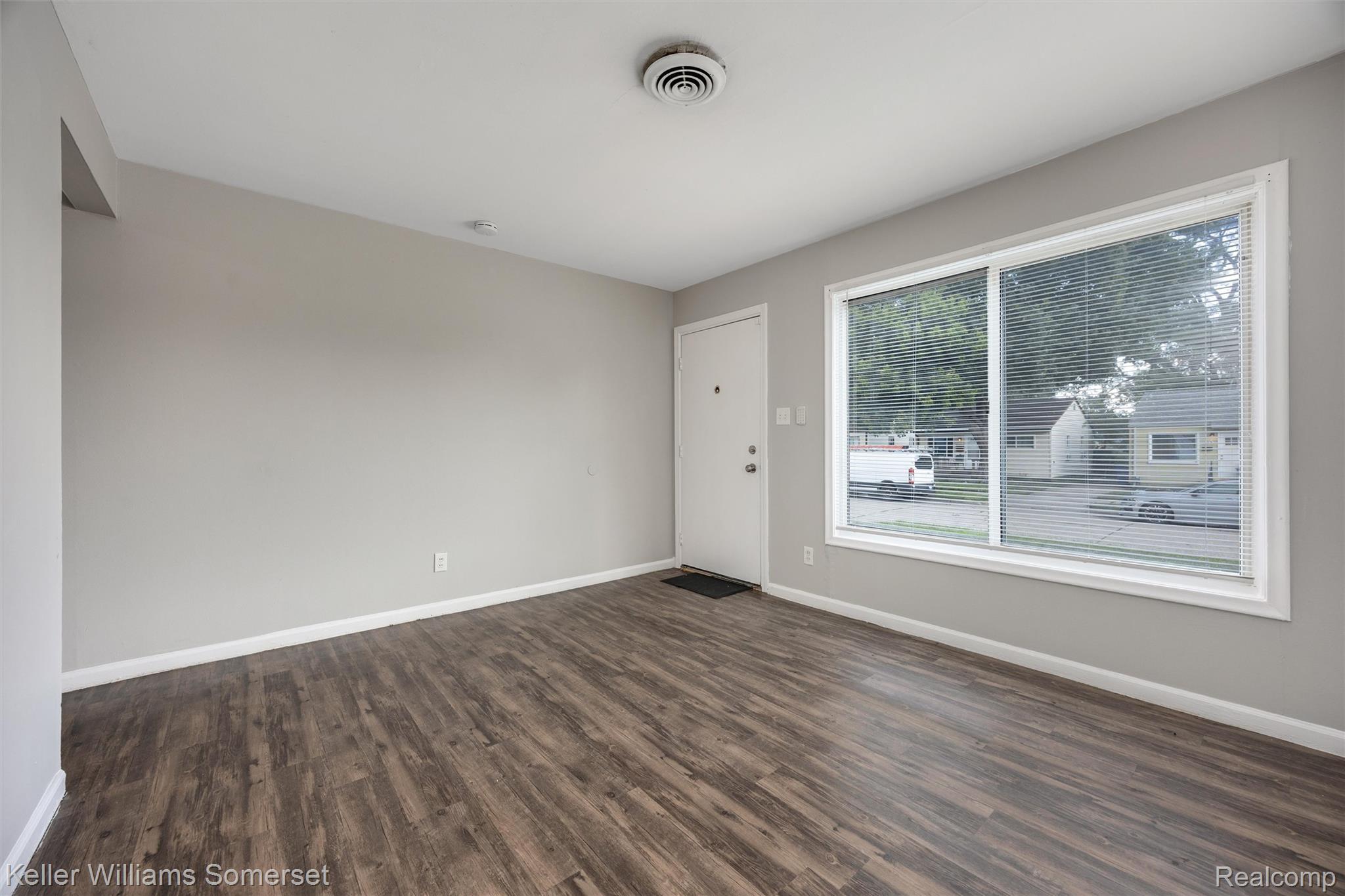 11118 Jewett Avenue Property Photo 10