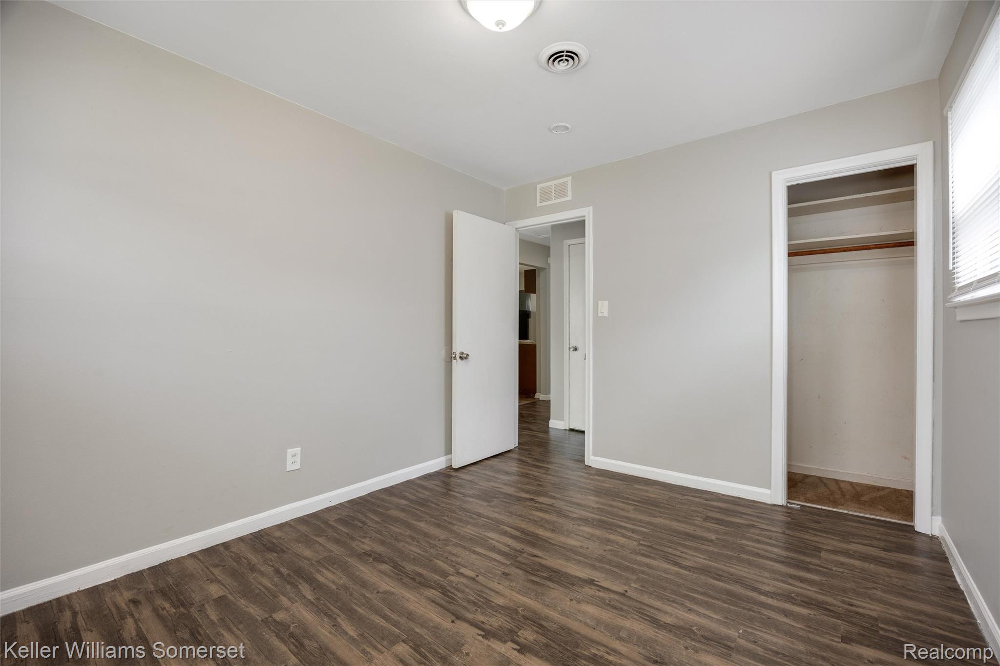 11118 Jewett Avenue Property Photo 12