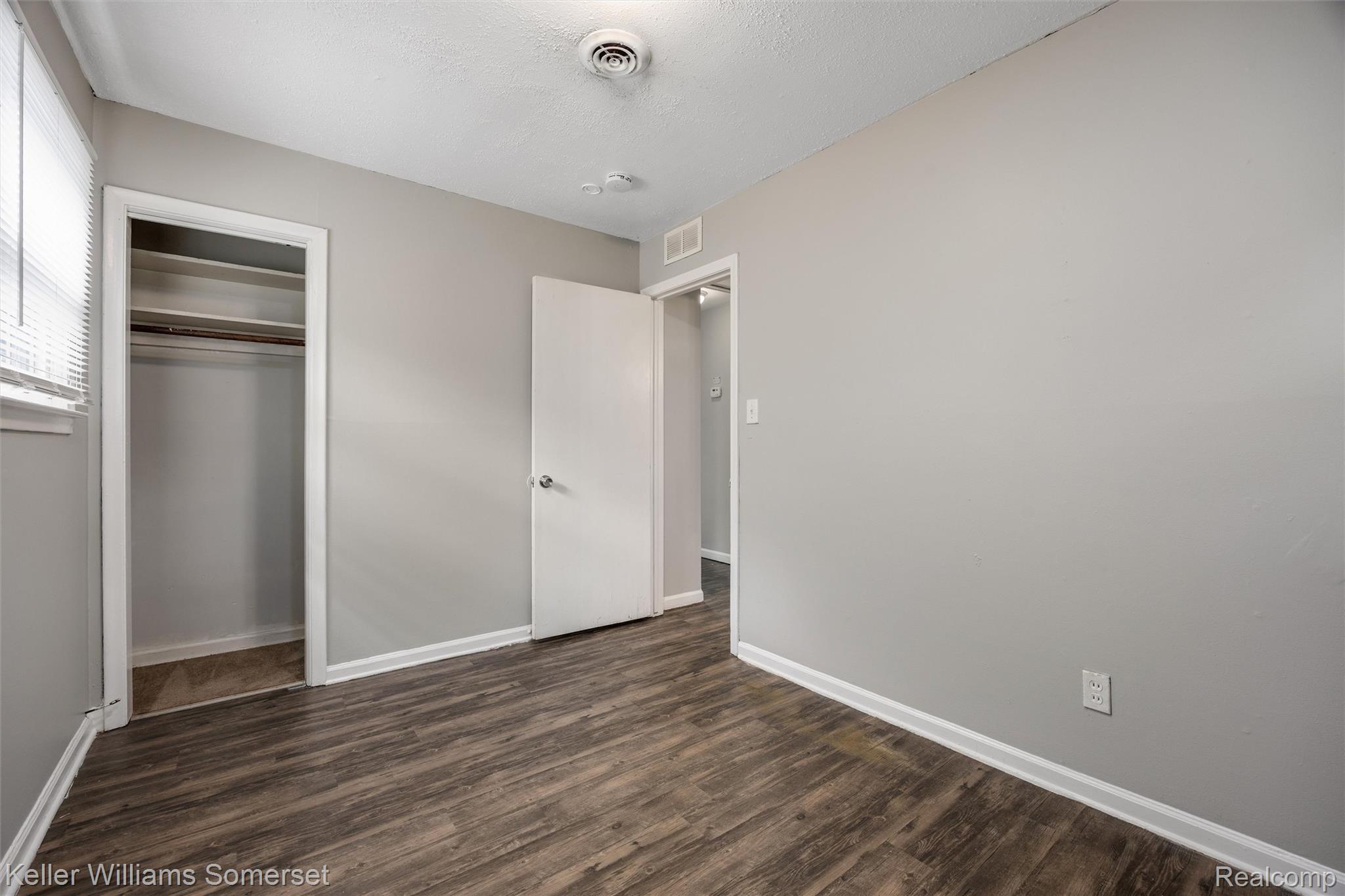 11118 Jewett Avenue Property Photo 13
