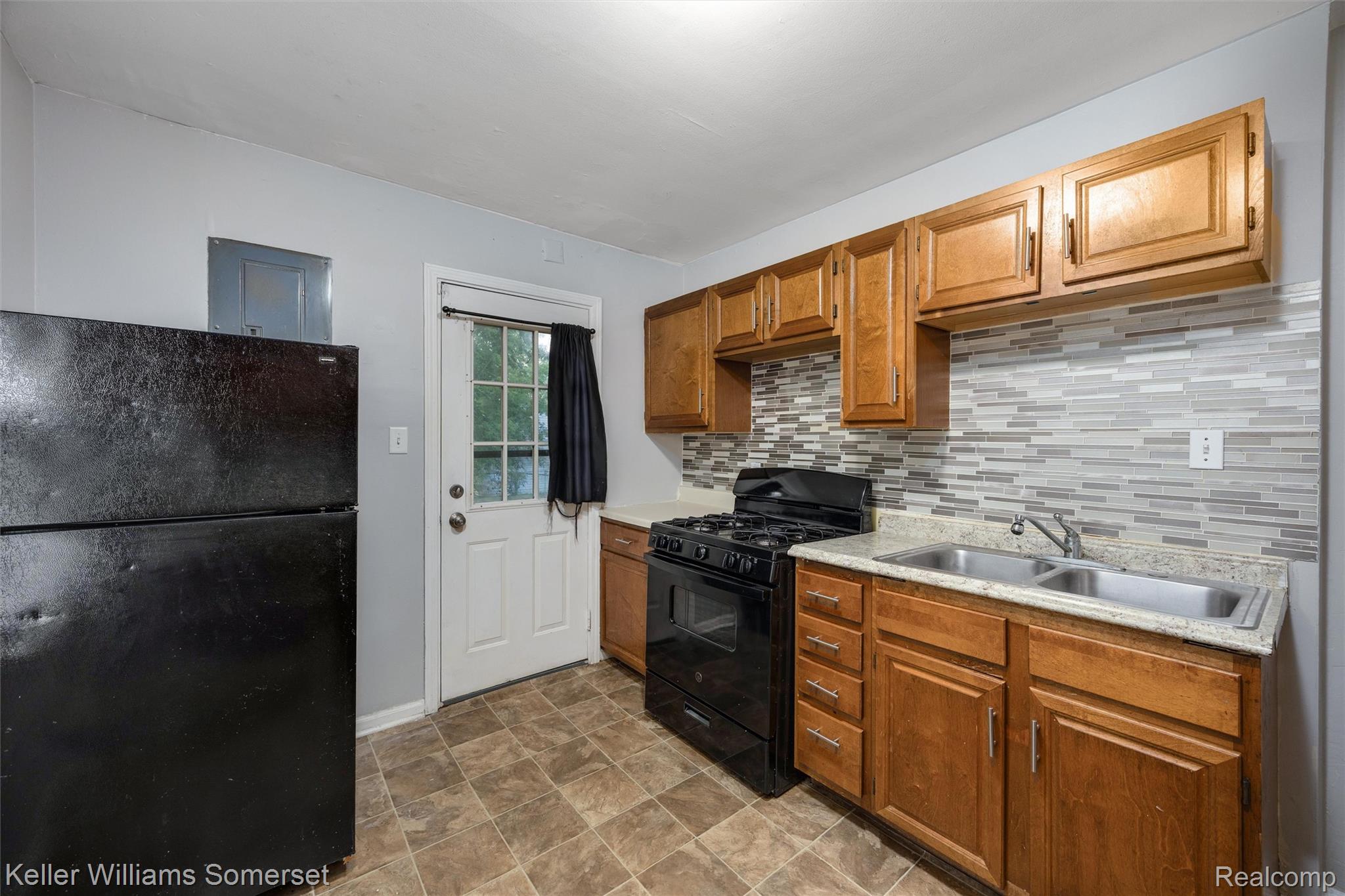 11118 Jewett Avenue Property Photo 19