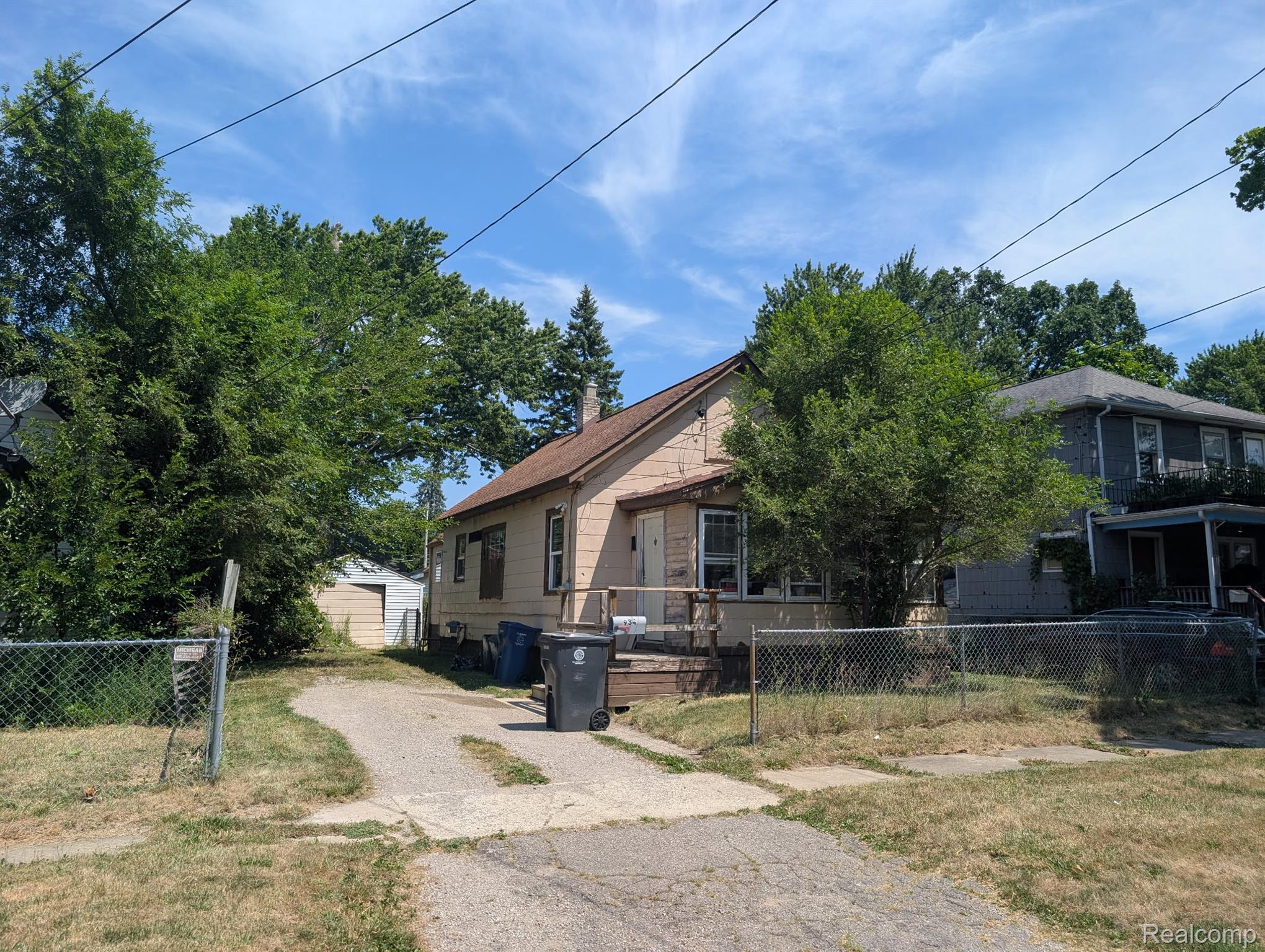 934 Barrie Avenue Property Photo 1