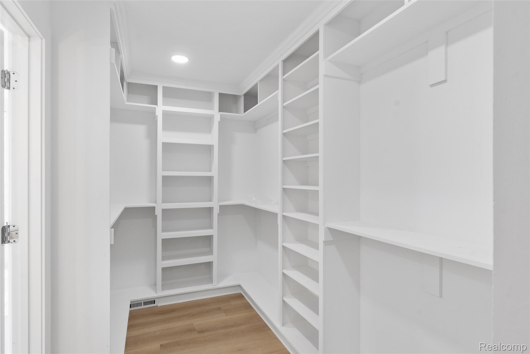 2841 Treyburn Lane Property Photo 11