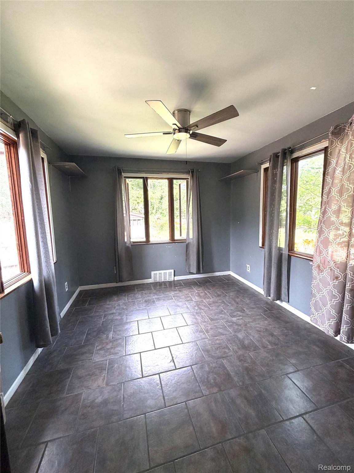 8215 Bramell Property Photo 9