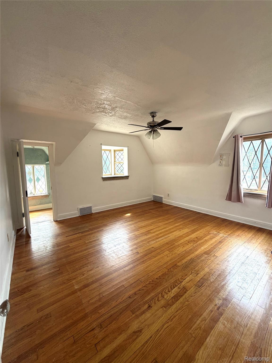 8215 Bramell Property Photo 17