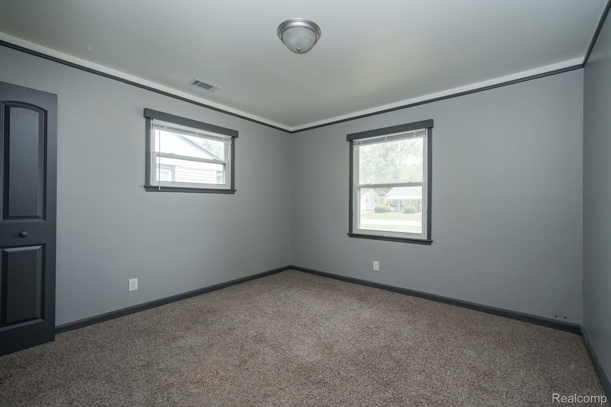905 Sprague Avenue Property Photo 6