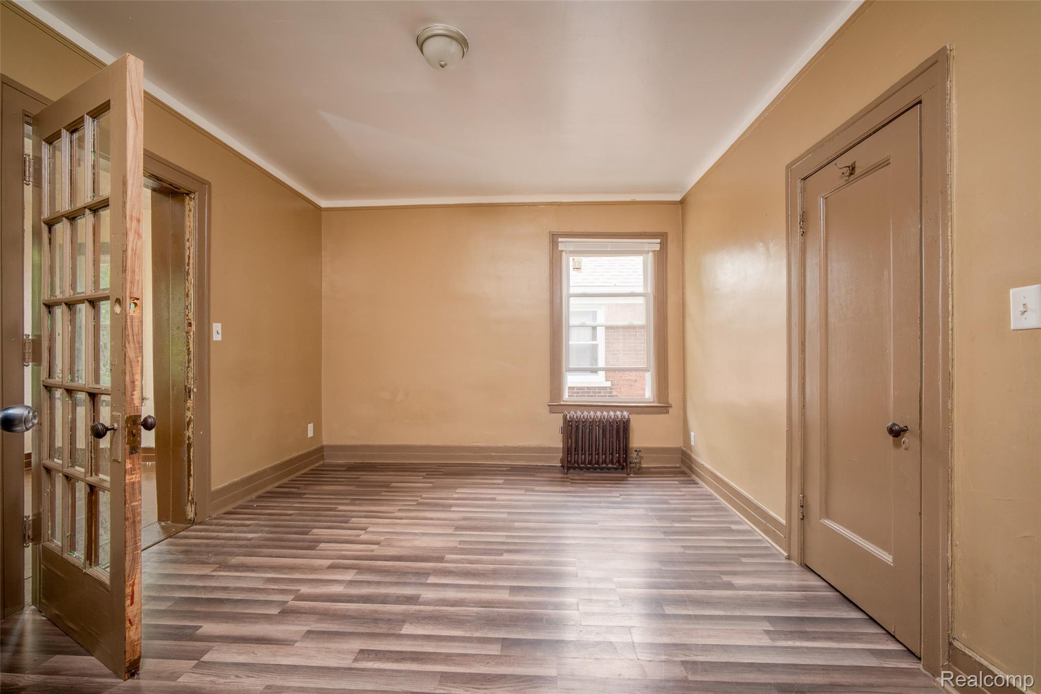 3970 Helen Street Property Photo 18