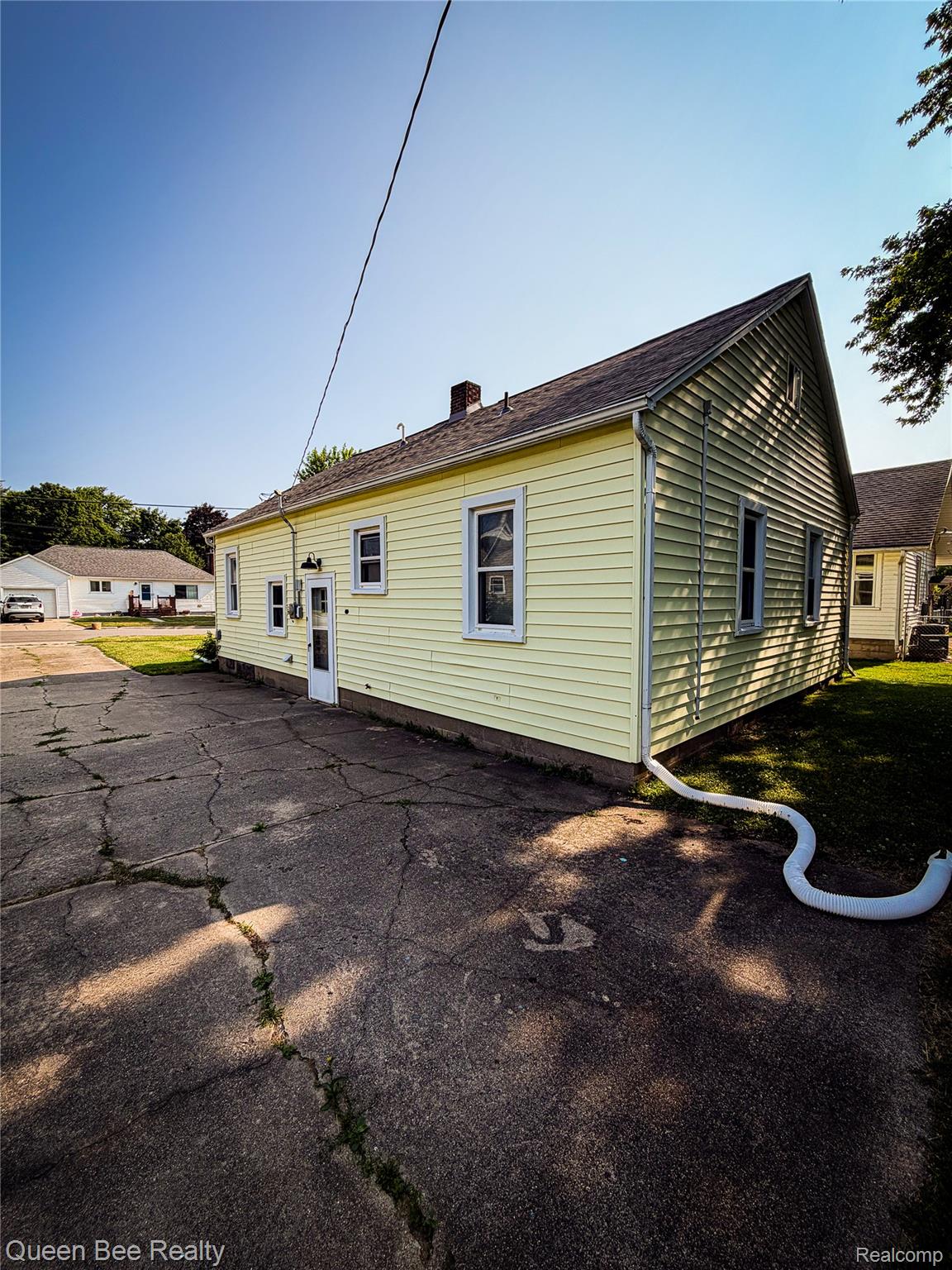 126 Bartlett Street Property Photo 2