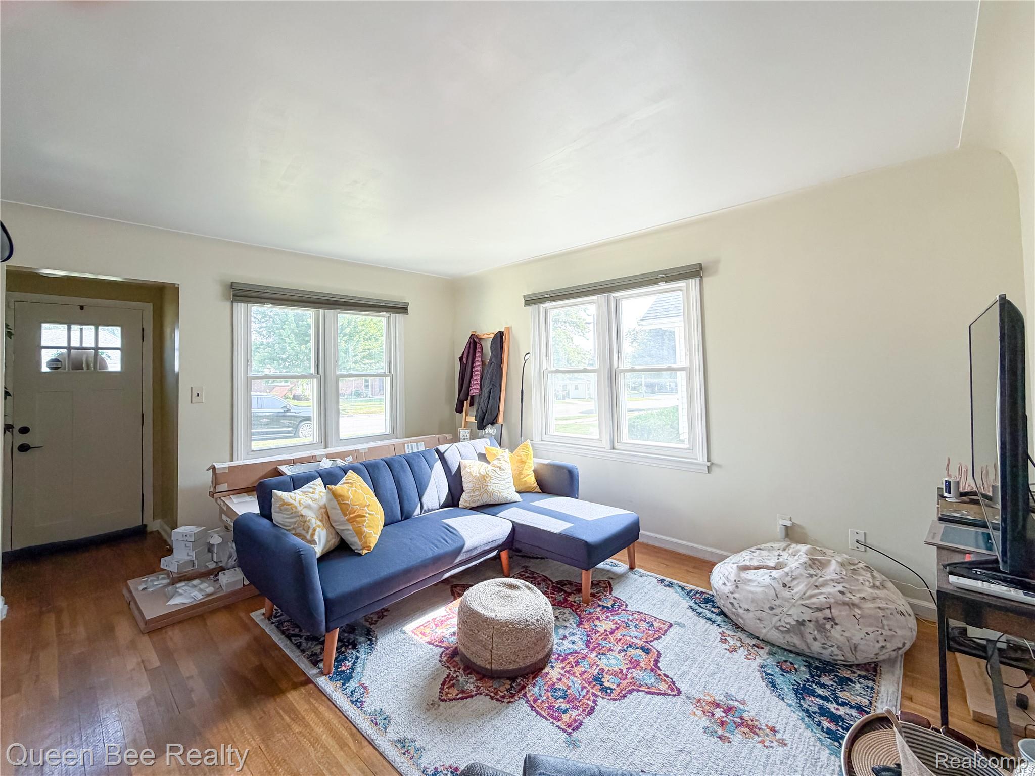 126 Bartlett Street Property Photo 7