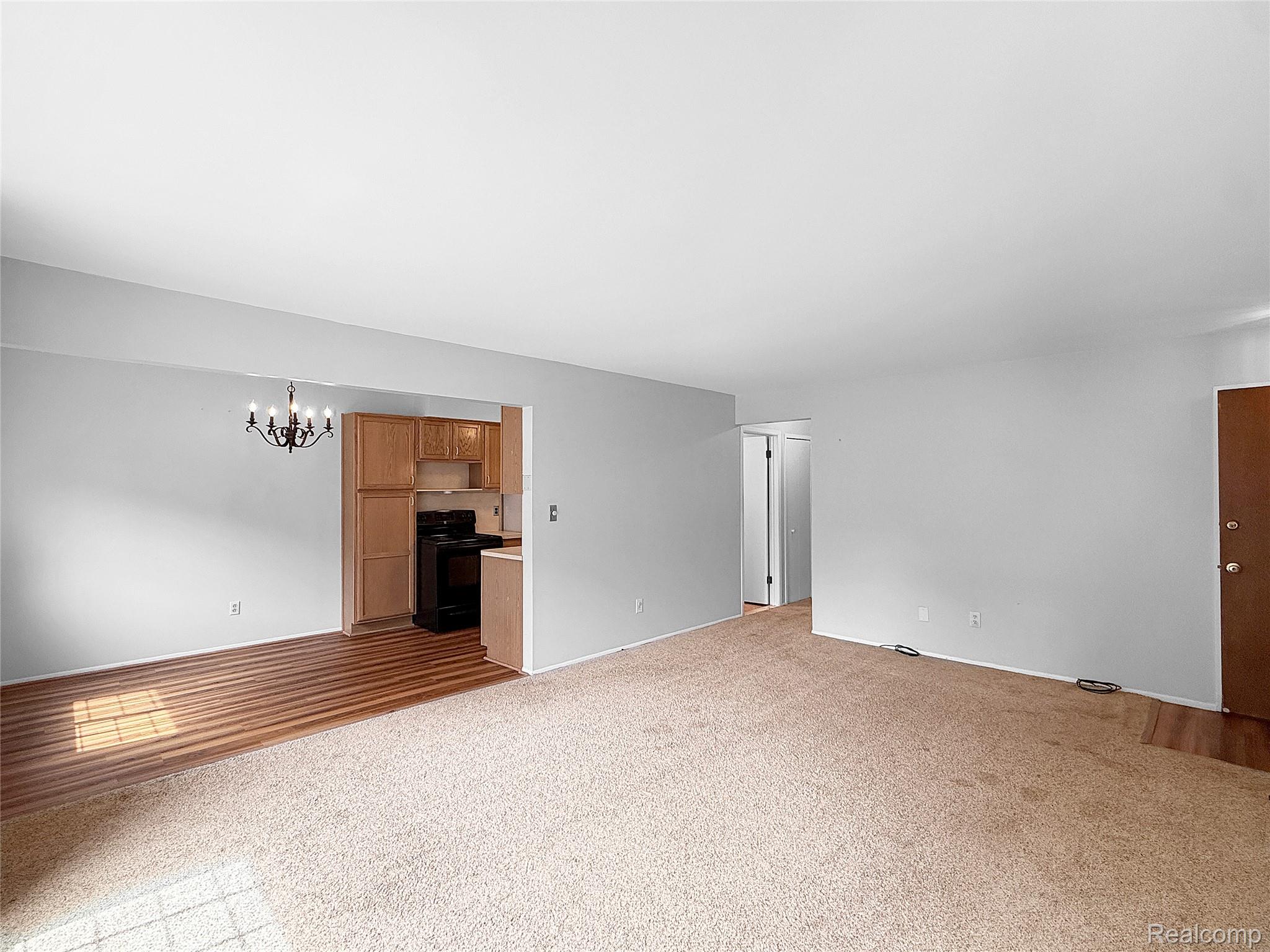 19829 Arthur Avenue 141 Property Photo 5
