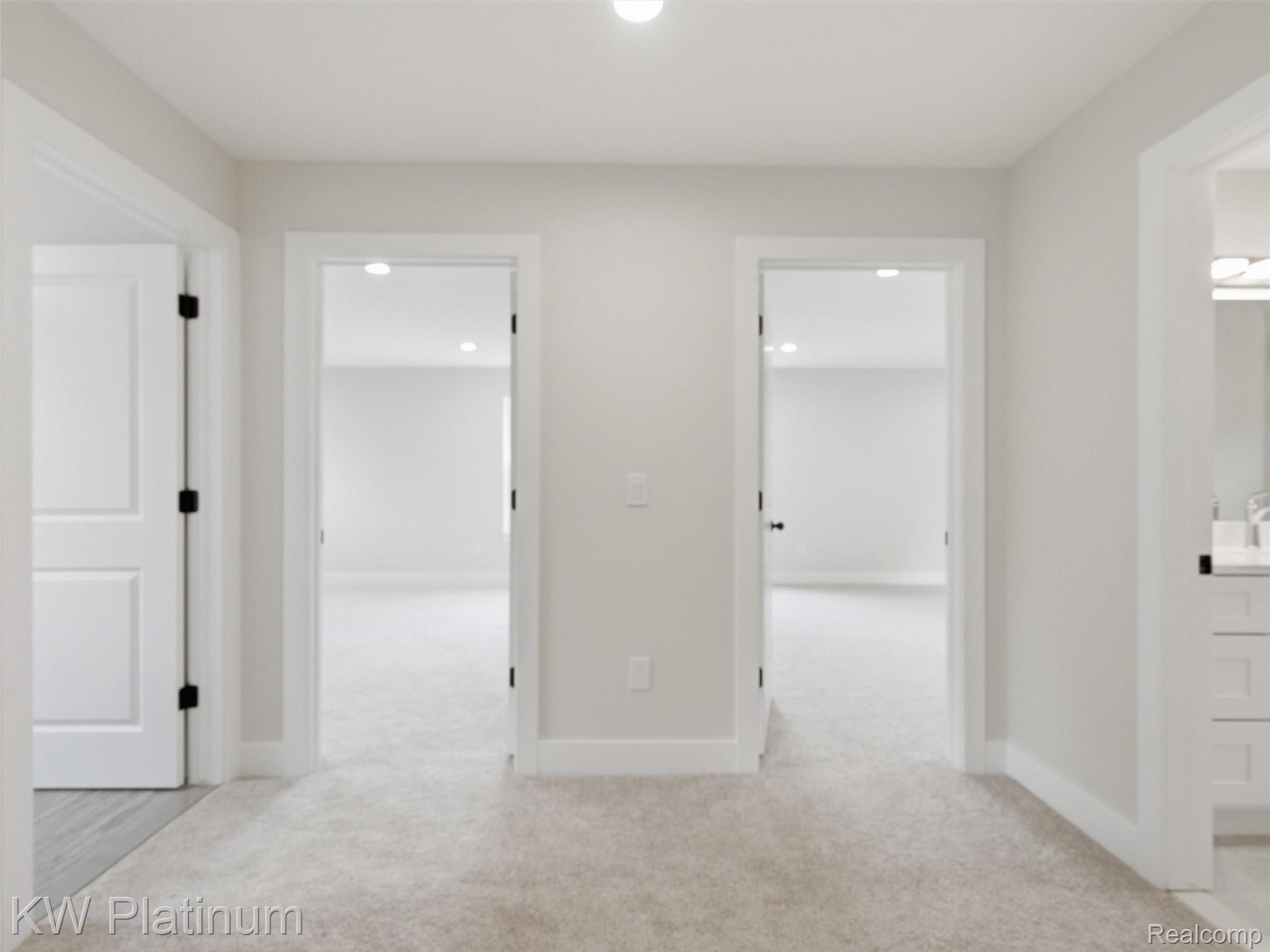 3416 Round Tree Drive Property Photo 29