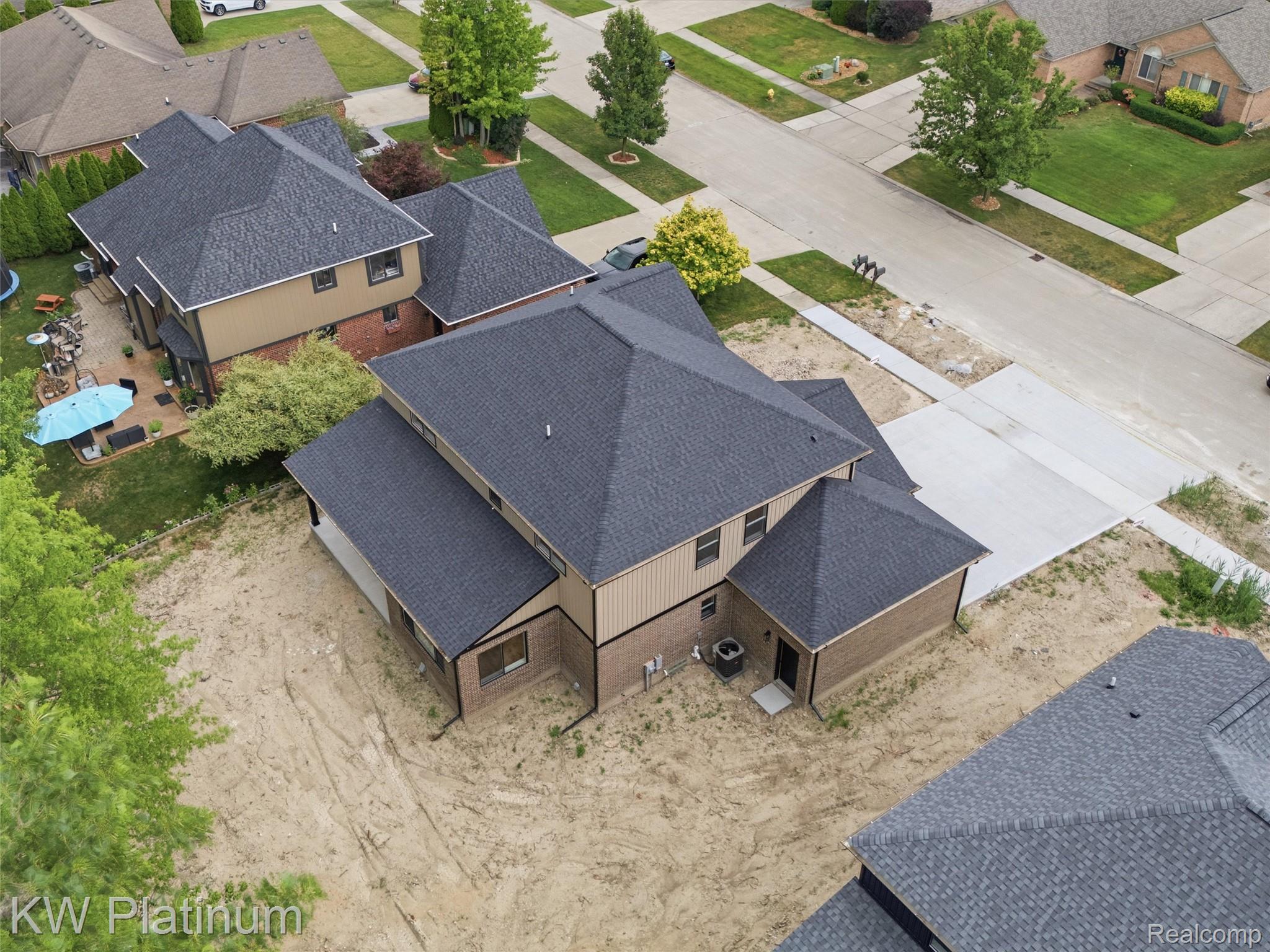 3416 Round Tree Drive Property Photo 49