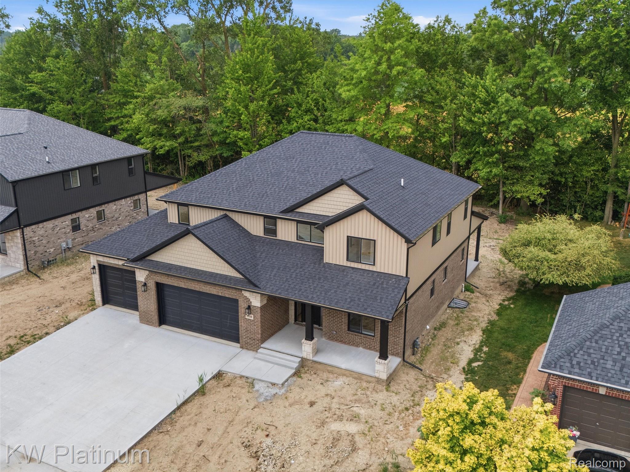 3416 Round Tree Drive Property Photo 51