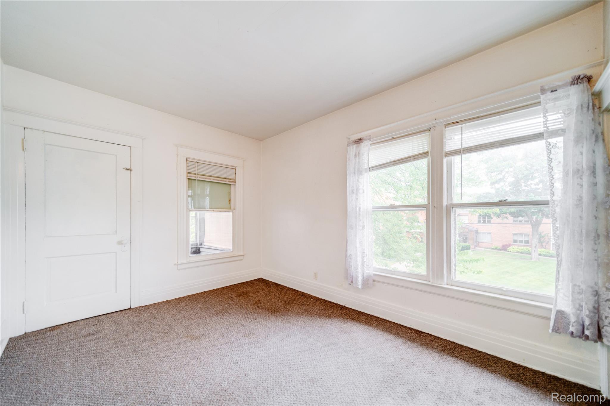 1024 8th Street Property Photo 6