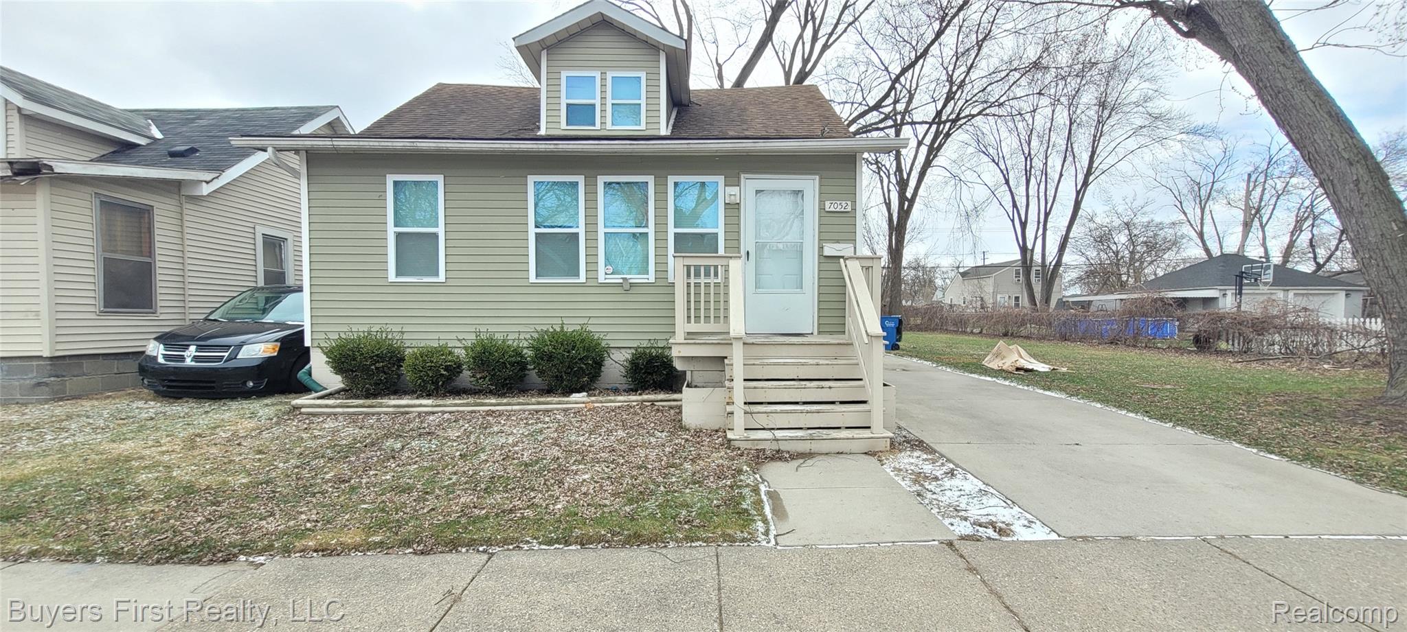 7052 Meadow Avenue Property Photo 1