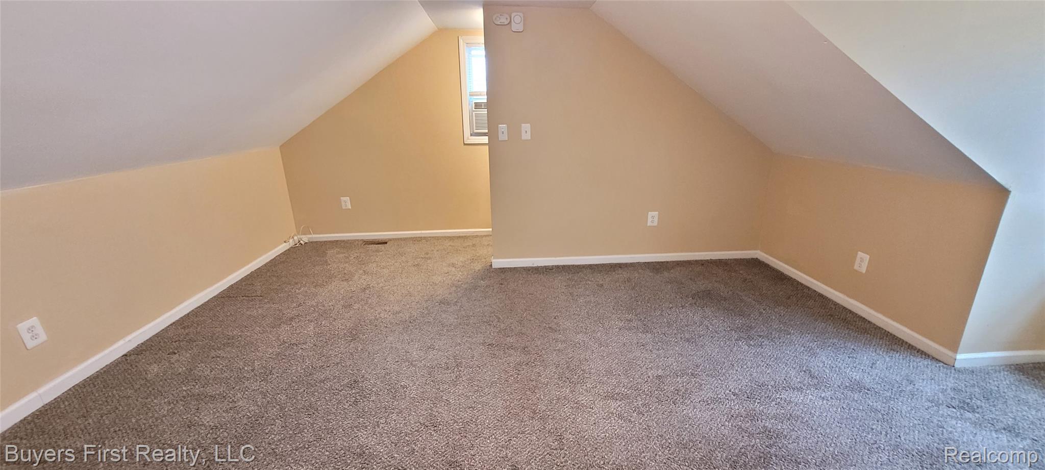 7052 Meadow Avenue Property Photo 17