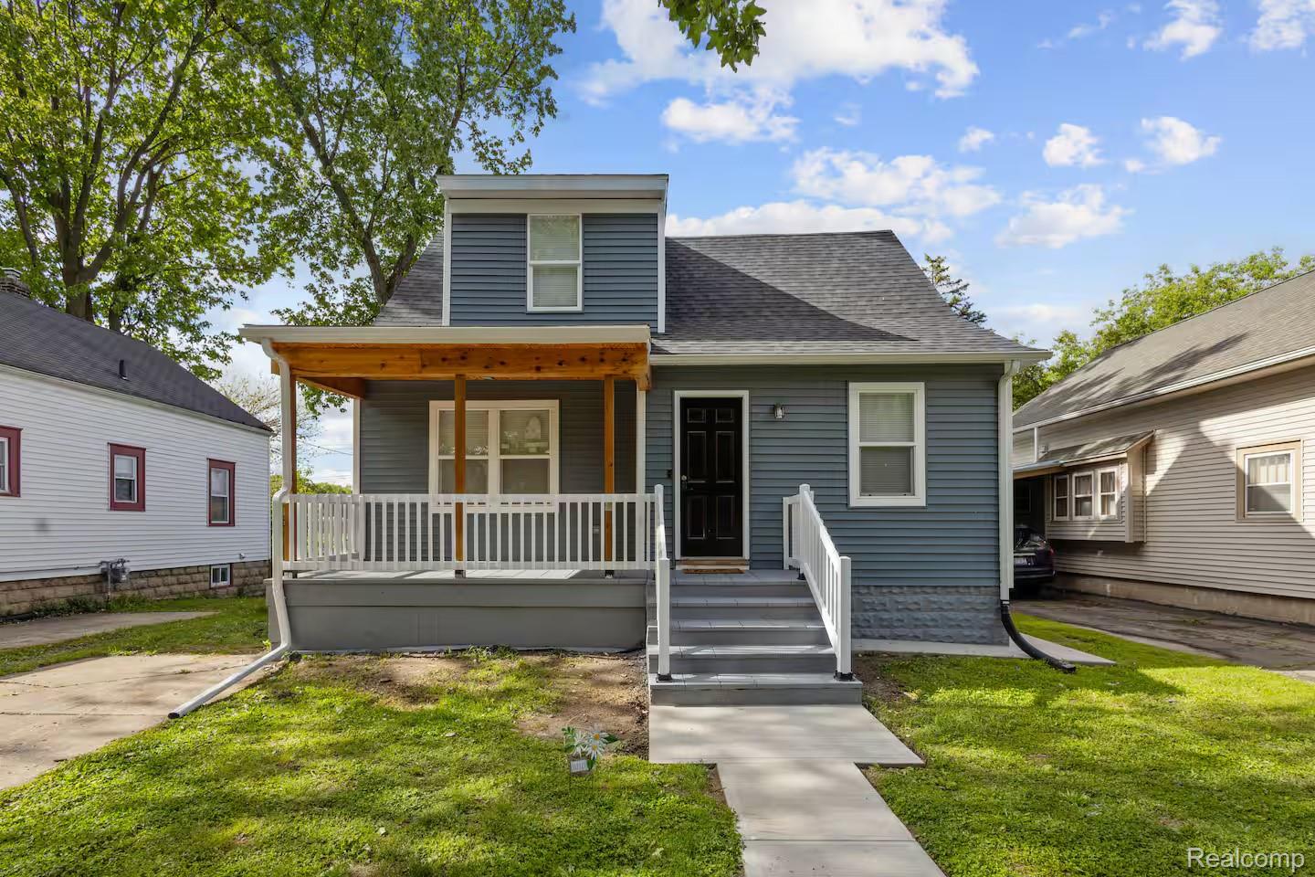 1212 Parkview Street Property Photo 1