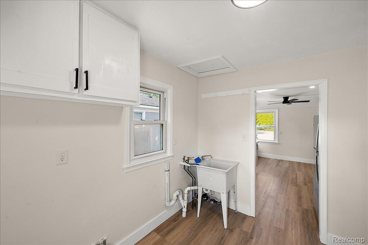 29606 S River Road Property Photo 22