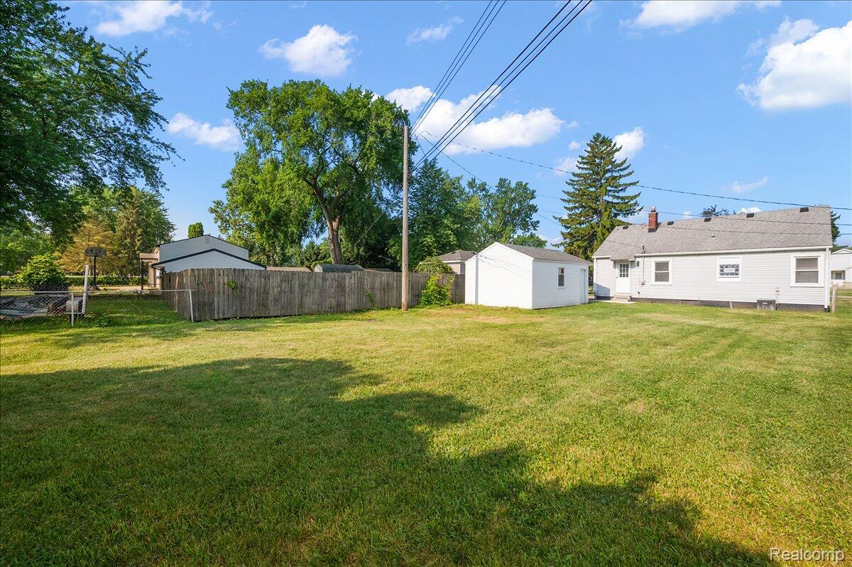 29606 S River Road Property Photo 25