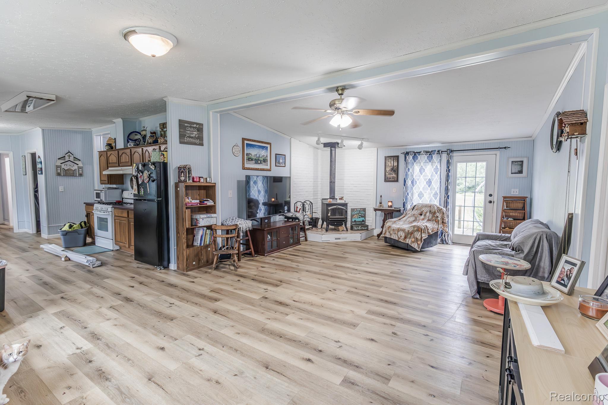 2649 Brown Road Property Photo 4