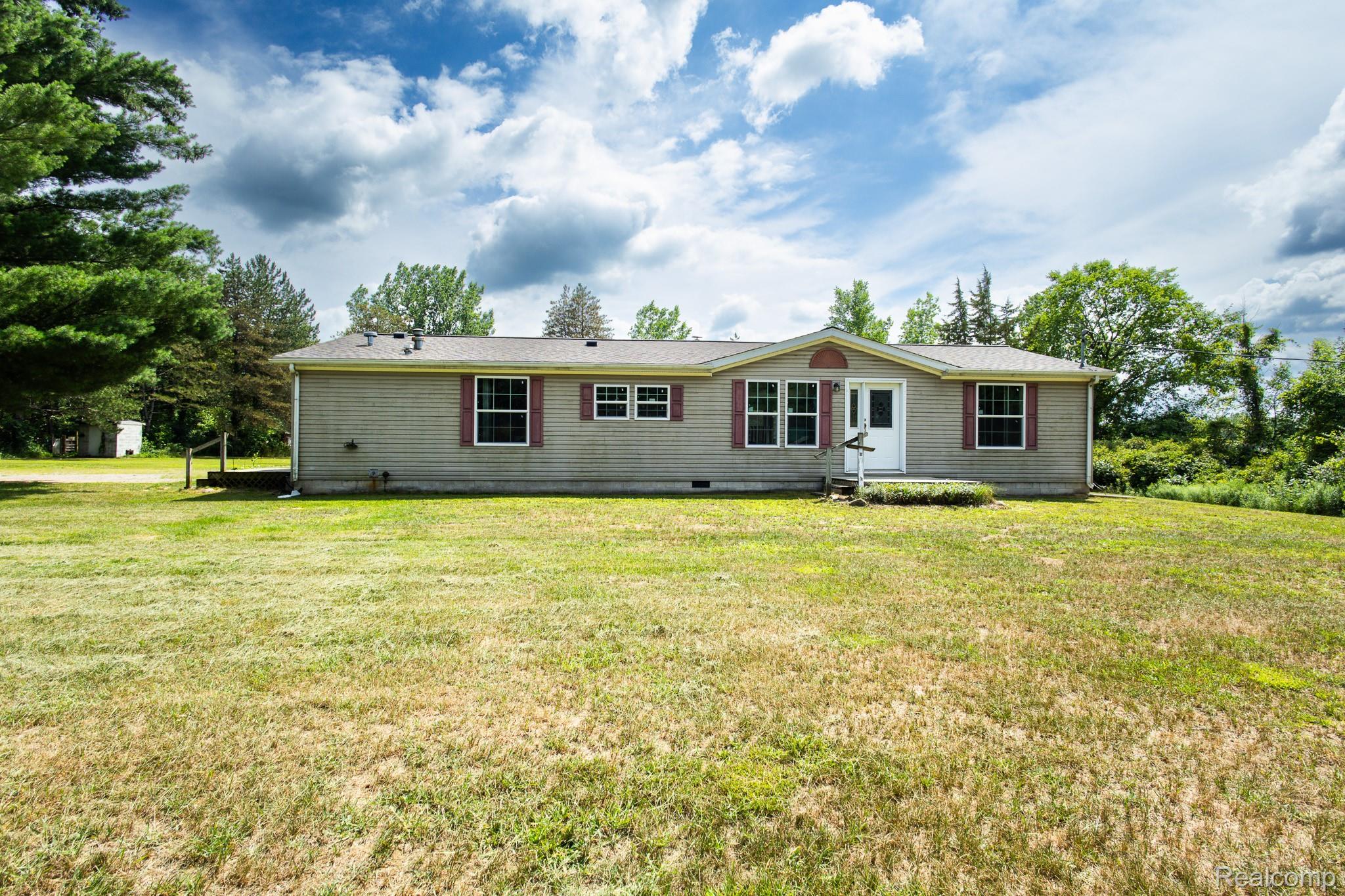 2649 Brown Road Property Photo 5