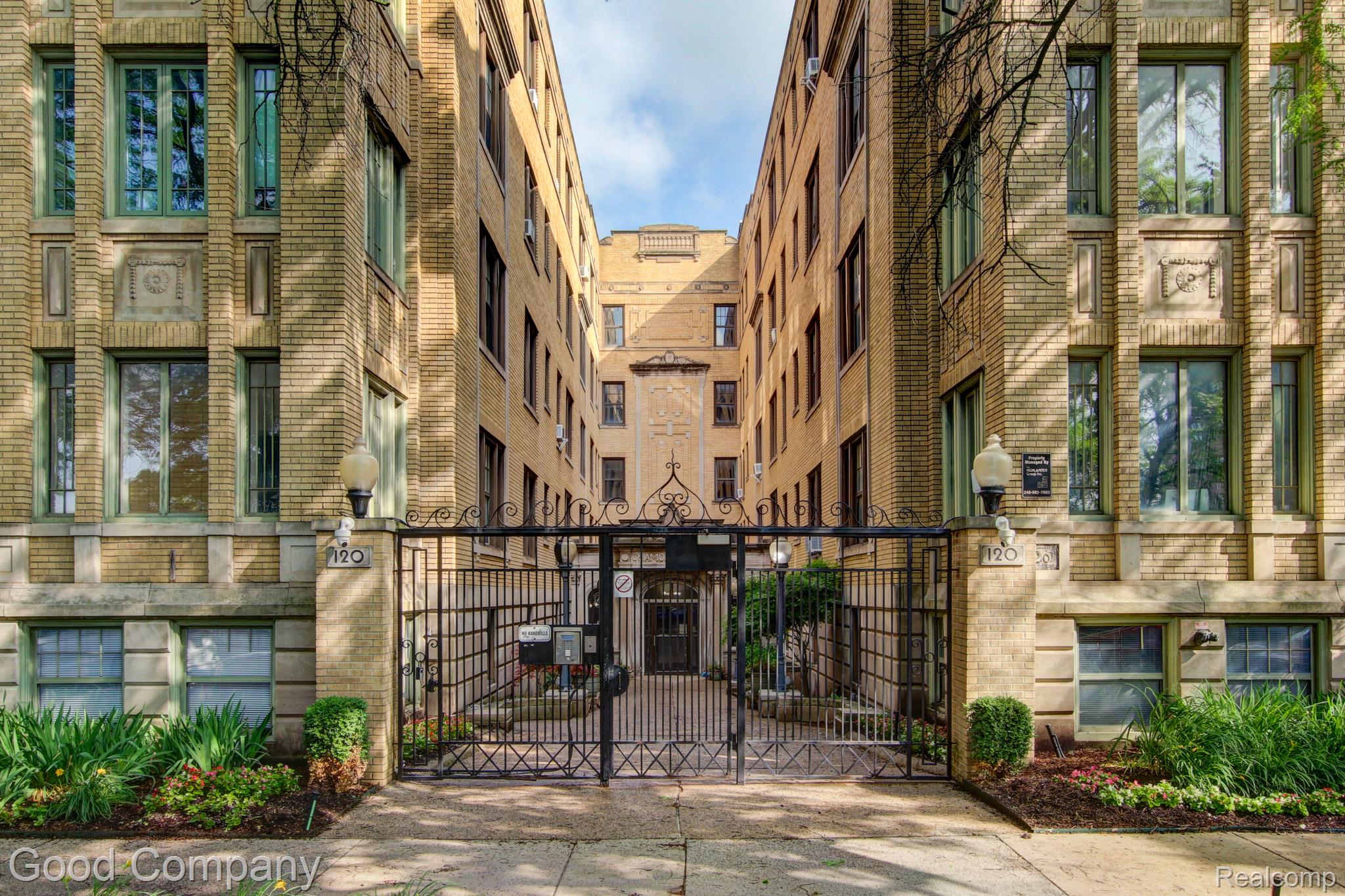 120 Seward Street 2 / A11 Property Photo 1