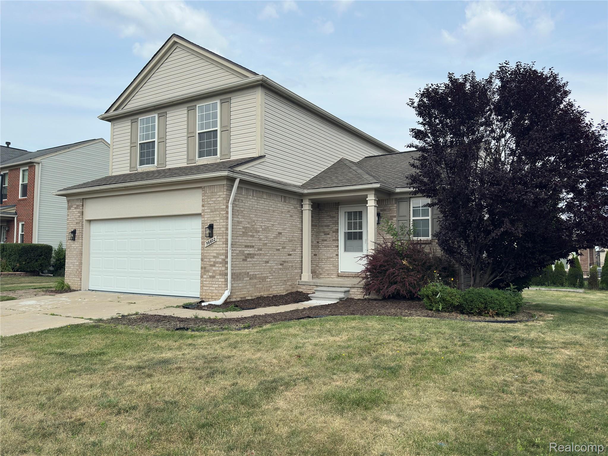56602 Winding Creek Drive Property Photo 1
