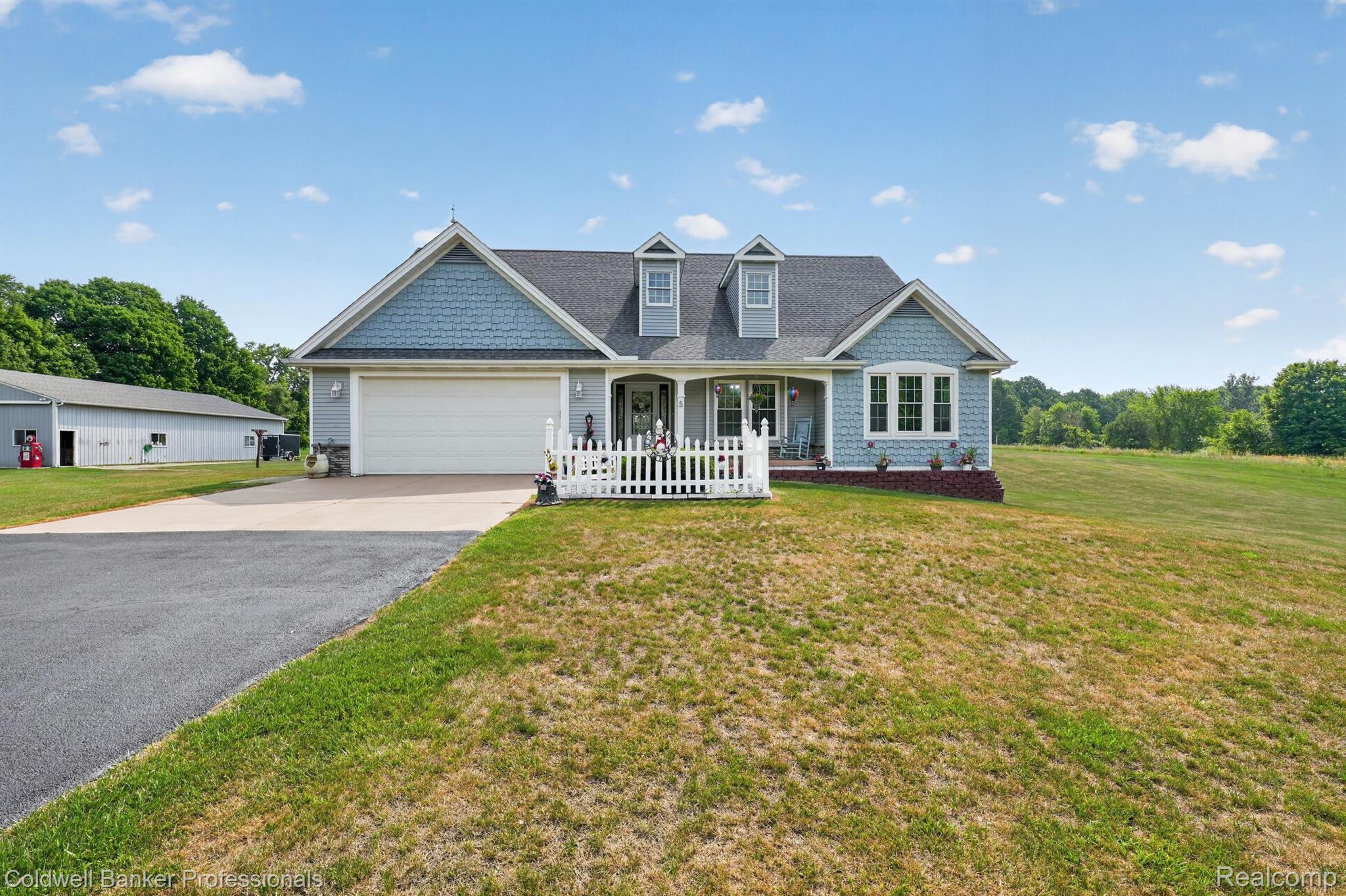 888 N Force Road Property Photo 1