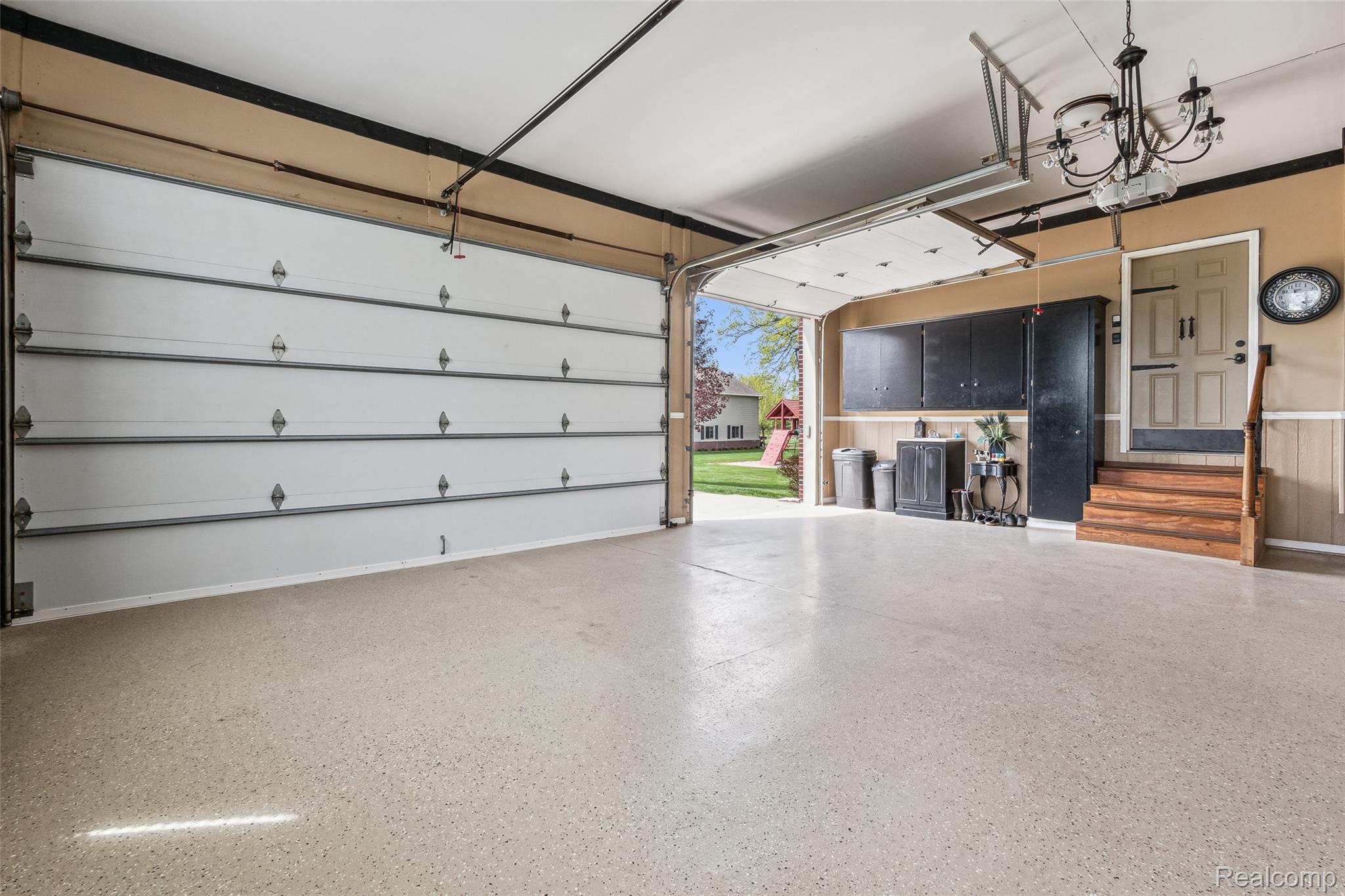 5460 Cochrane Road Property Photo 31