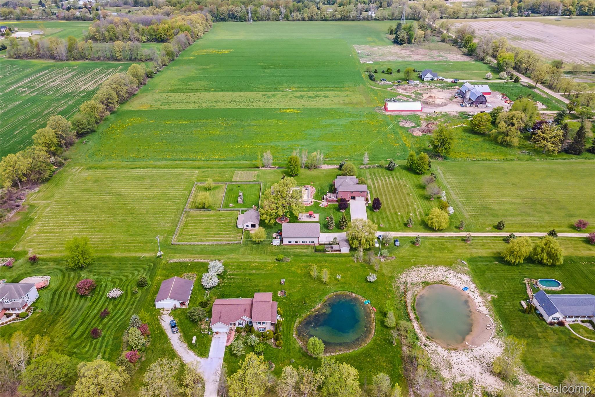 5460 Cochrane Road Property Photo 47