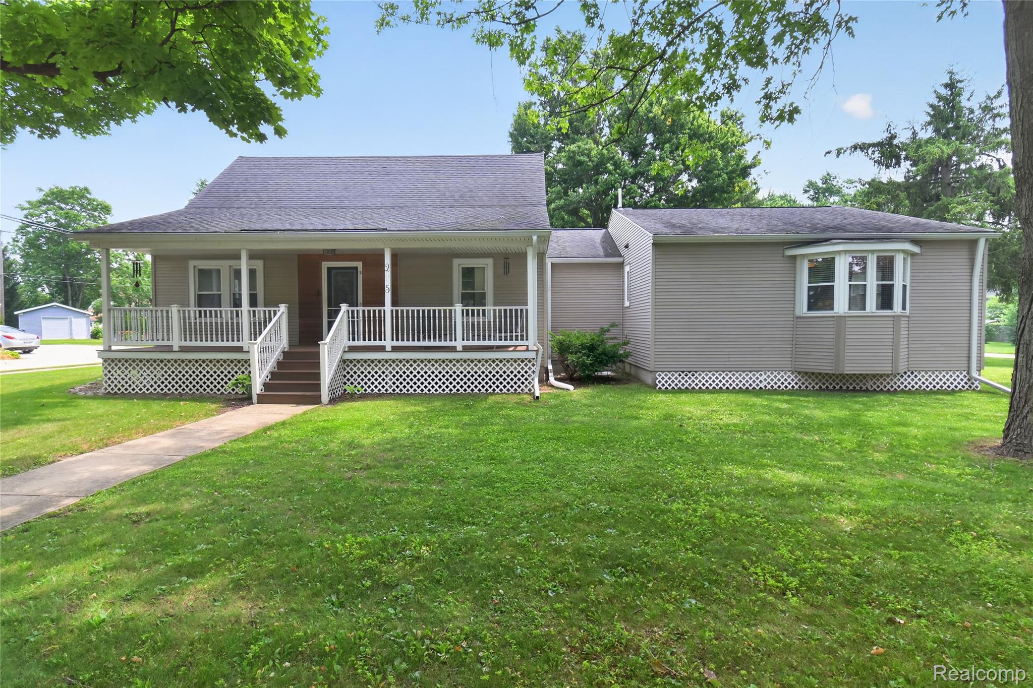 205 Mechanic Street Property Photo 1
