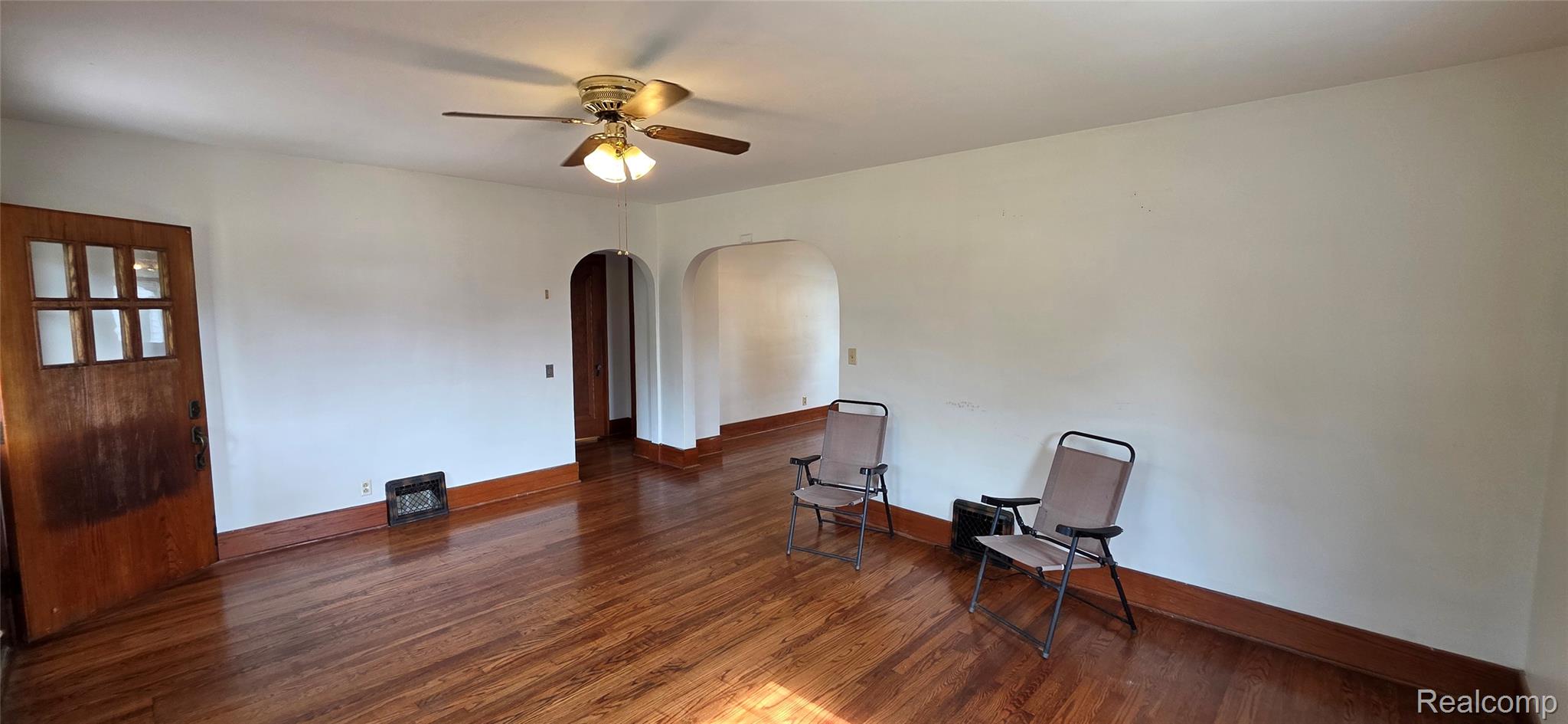 724 Alexandrine Ave Avenue Property Photo 6