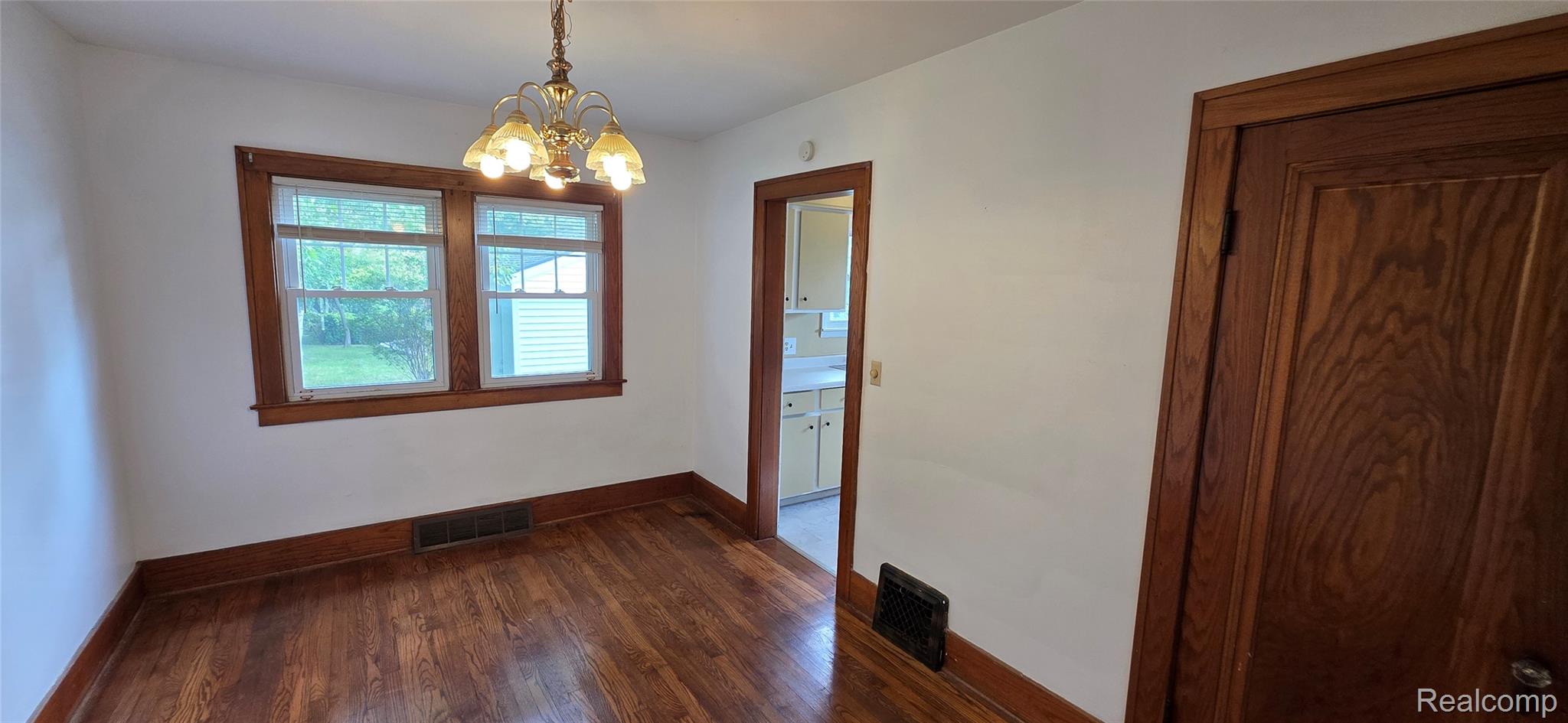 724 Alexandrine Ave Avenue Property Photo 14