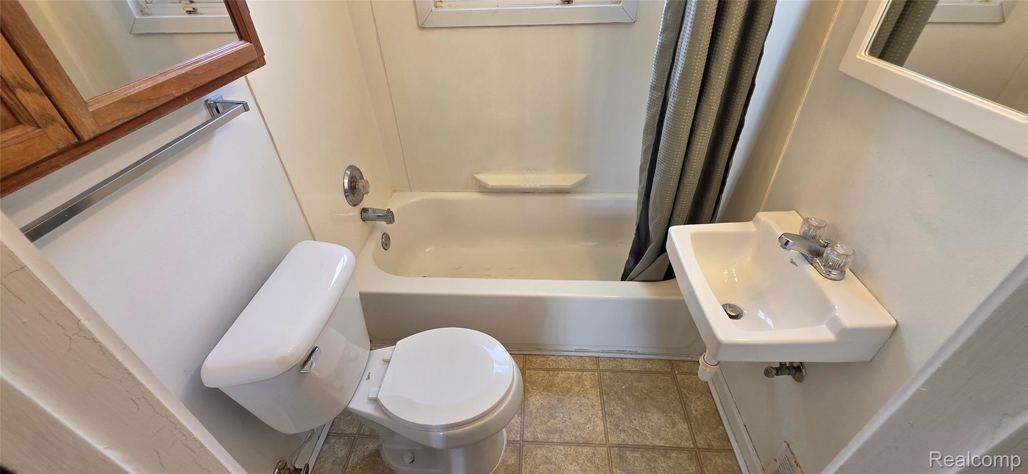 724 Alexandrine Ave Avenue Property Photo 18