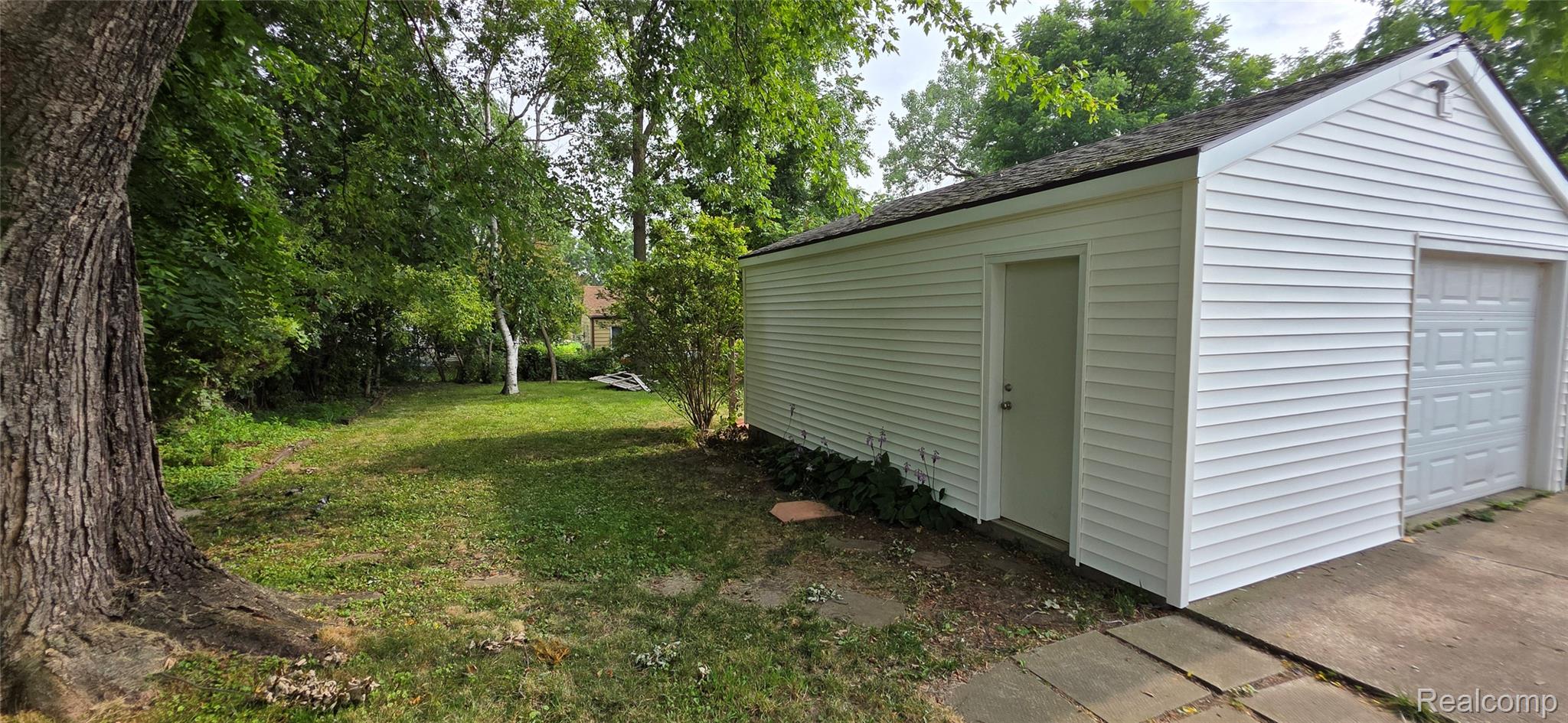 724 Alexandrine Ave Avenue Property Photo 28