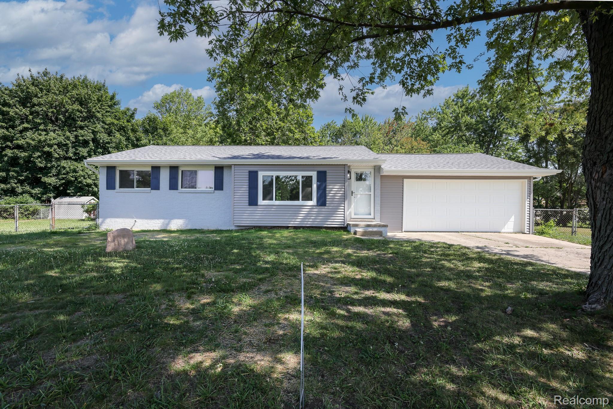 5147 N Paro Drive Property Photo 1
