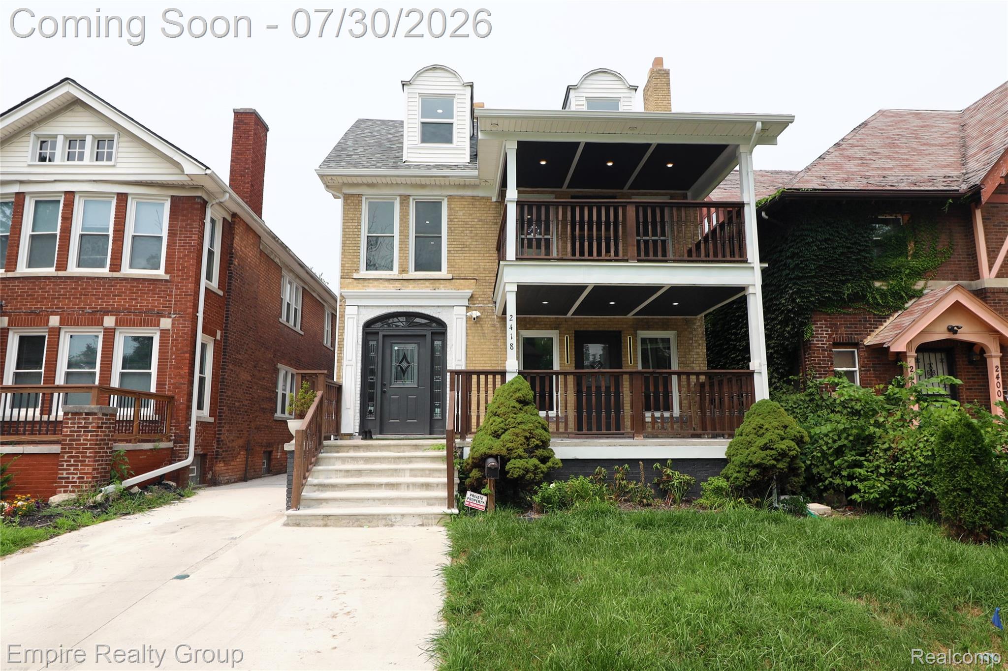 2418 Calvert Street Property Photo 2