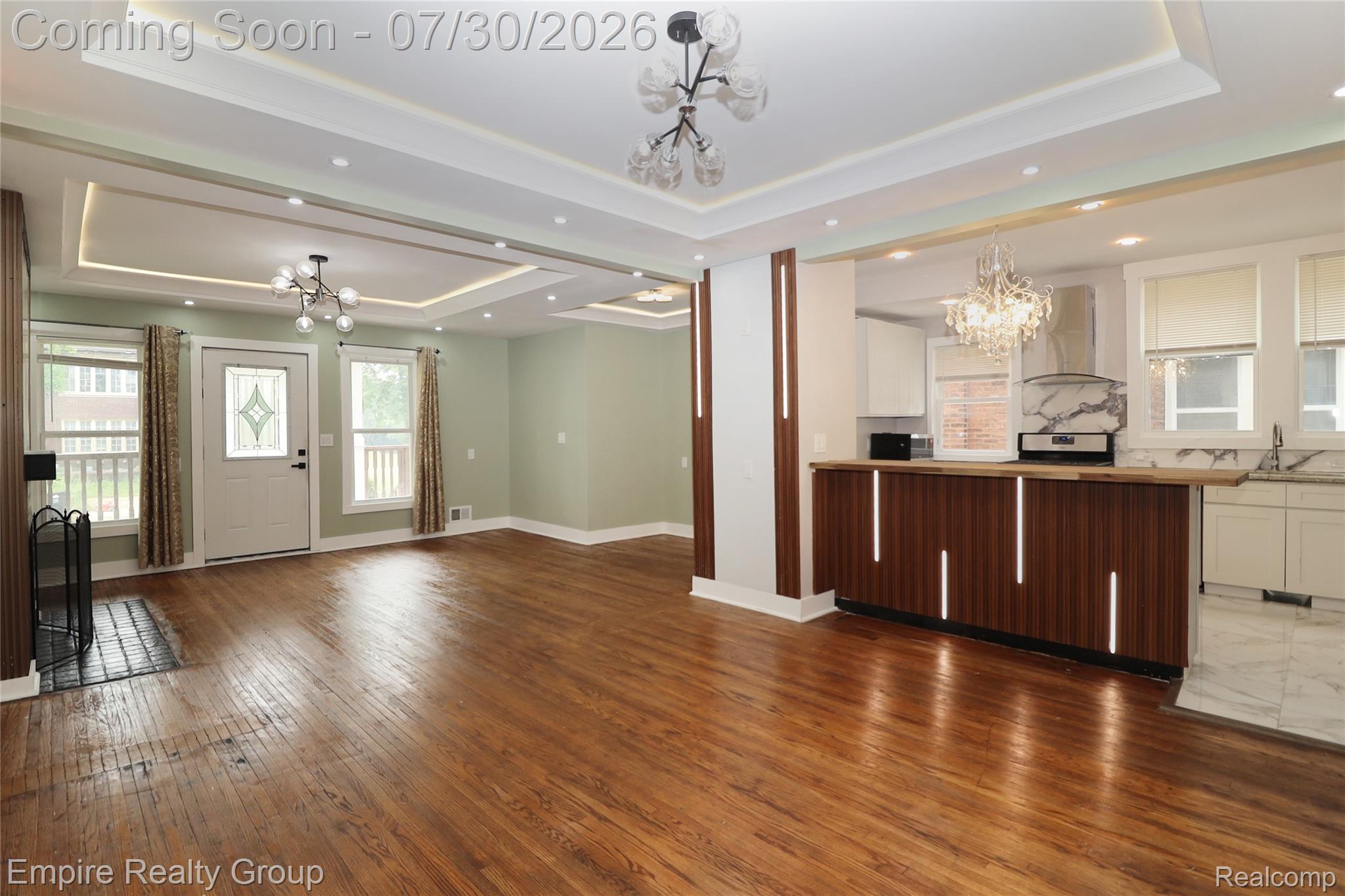 2418 Calvert Street Property Photo 8