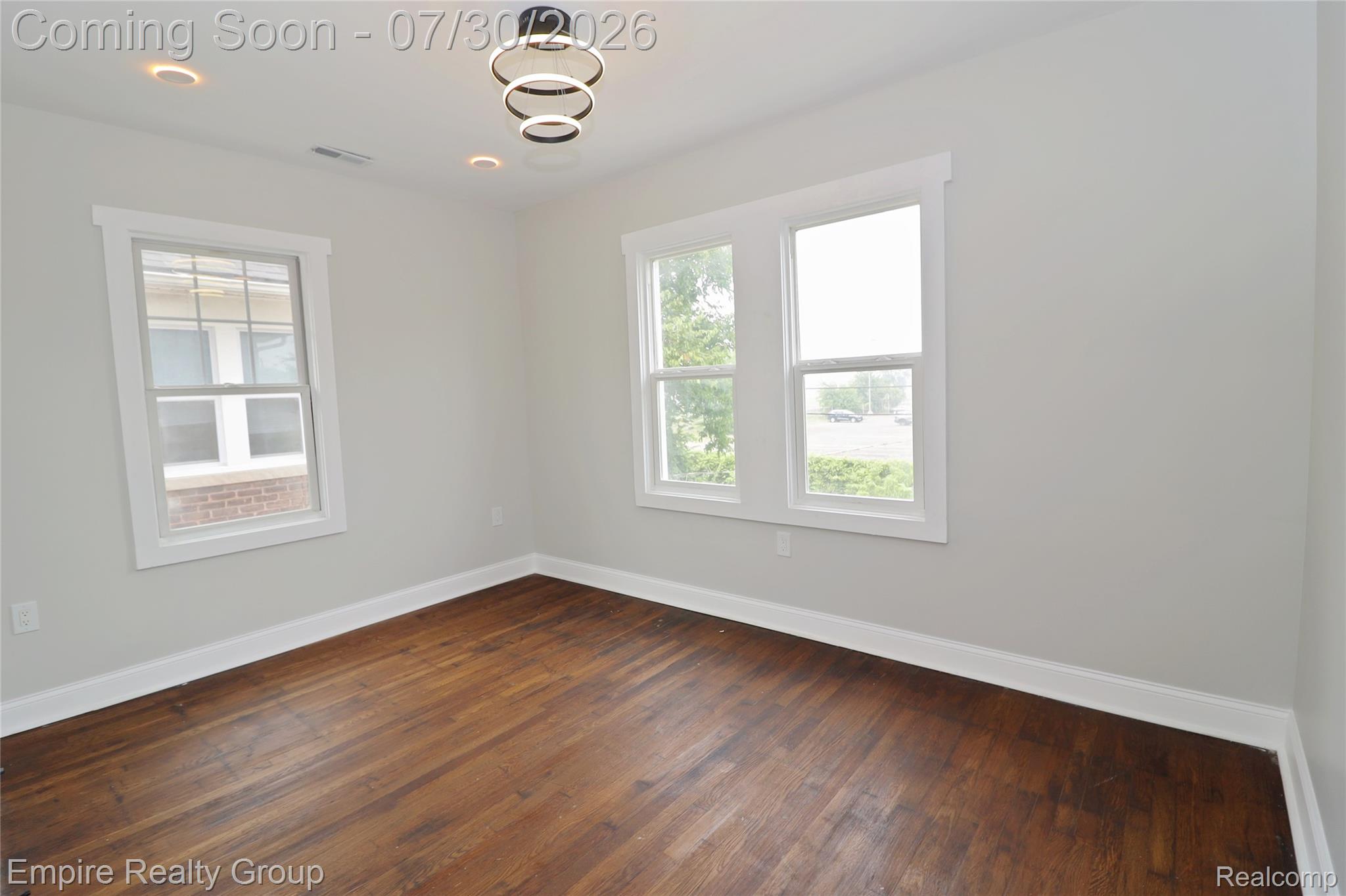 2418 Calvert Street Property Photo 30