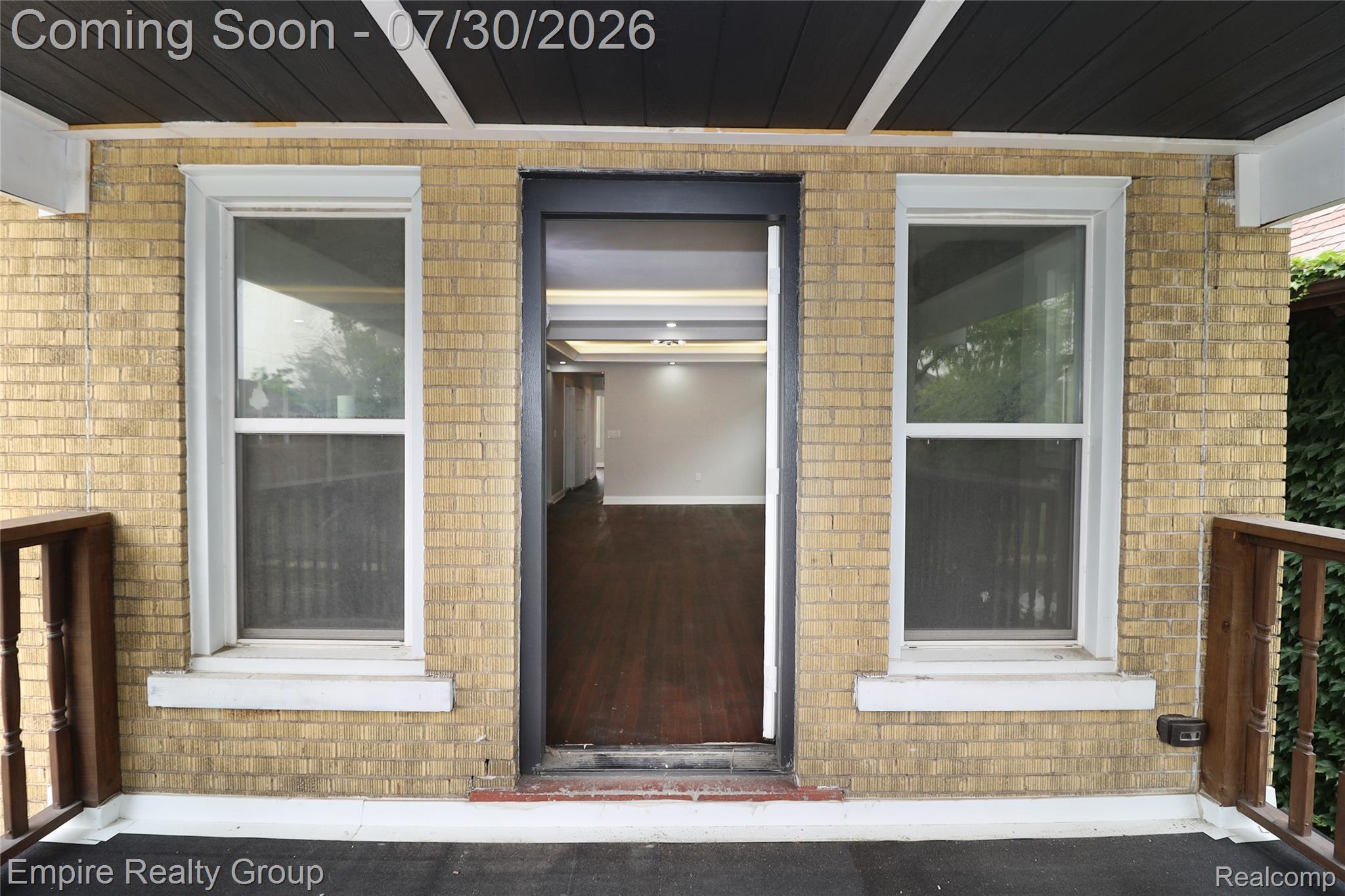2418 Calvert Street Property Photo 32